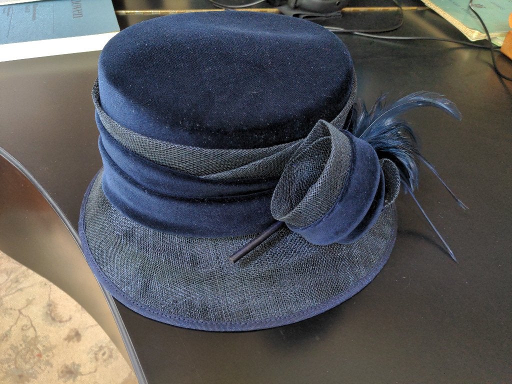 Fraaie chique dameshoed, Kleding | Dames, Hoeden en Petten, Hoed, Zo goed als nieuw, Bronté, One size fits all