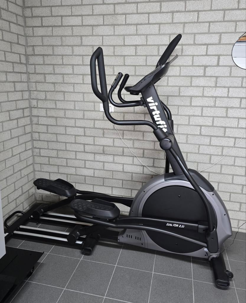 Professionele Crosstrainer - Als nieuw! VirtuFit Elite, Sport en Fitness, Fitnessapparatuur, Ophalen, Benen, Zo goed als nieuw