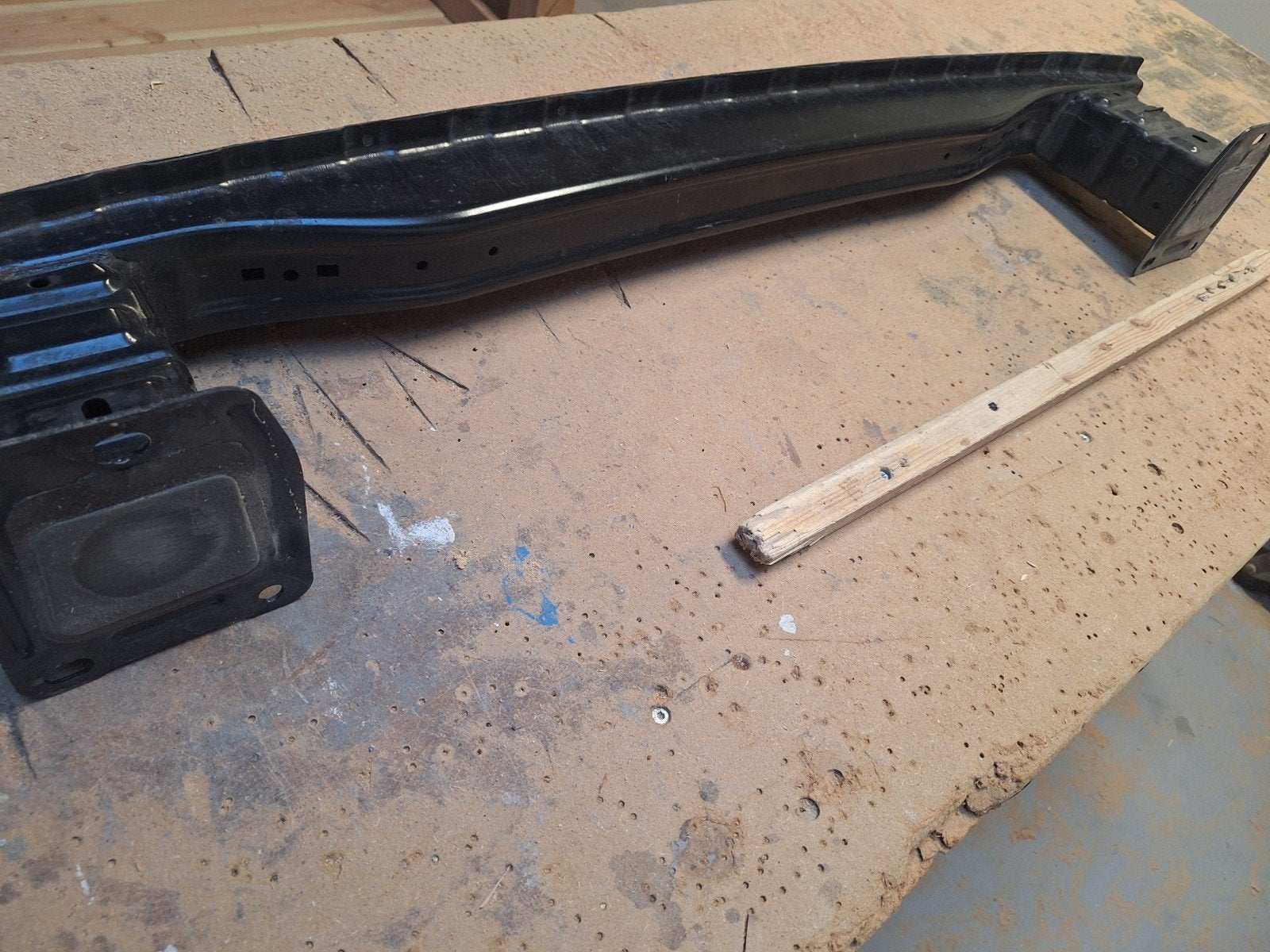 Originele bumperbalk Mercedes-Benz GLA B-klasse, Ophalen of Verzenden, Achter, Mercedes-Benz, Bumper