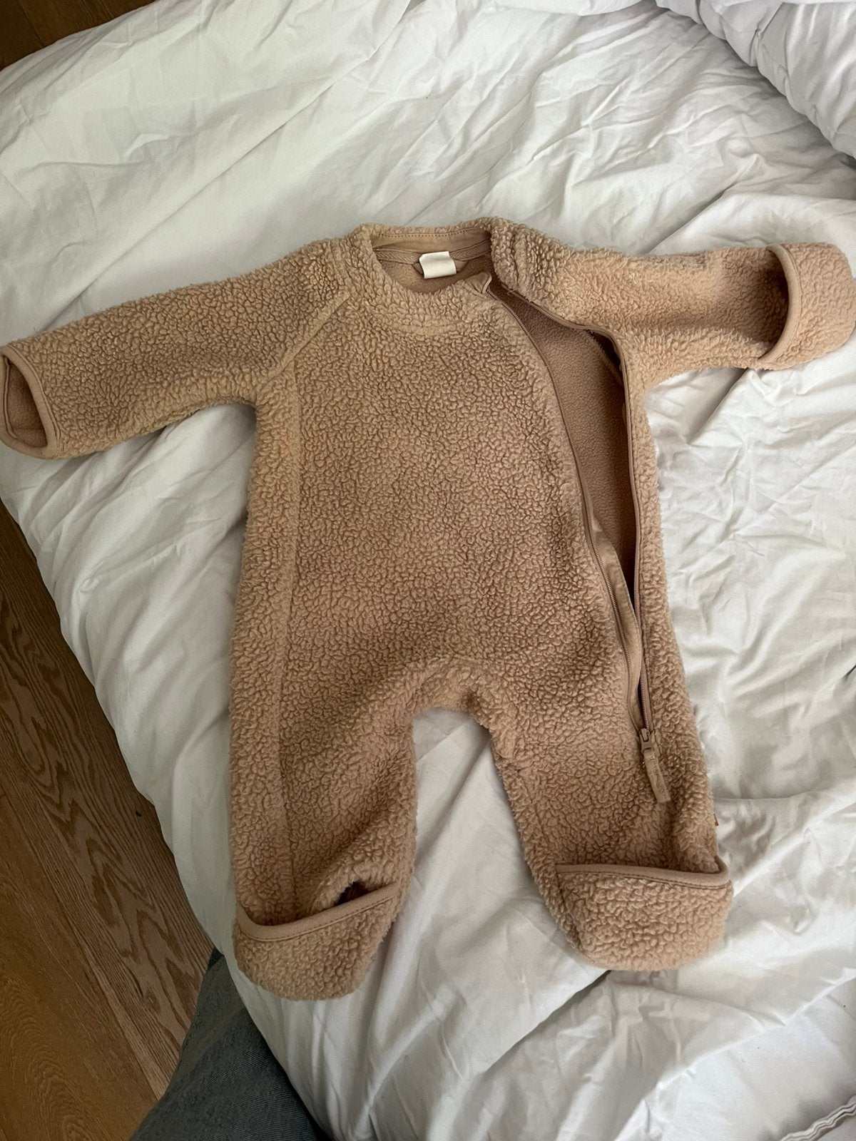 Teddy pakje (Hema maat 56), Kinderen en Baby's, Ophalen of Verzenden, Zo goed als nieuw, Jongetje of Meisje, Pakje