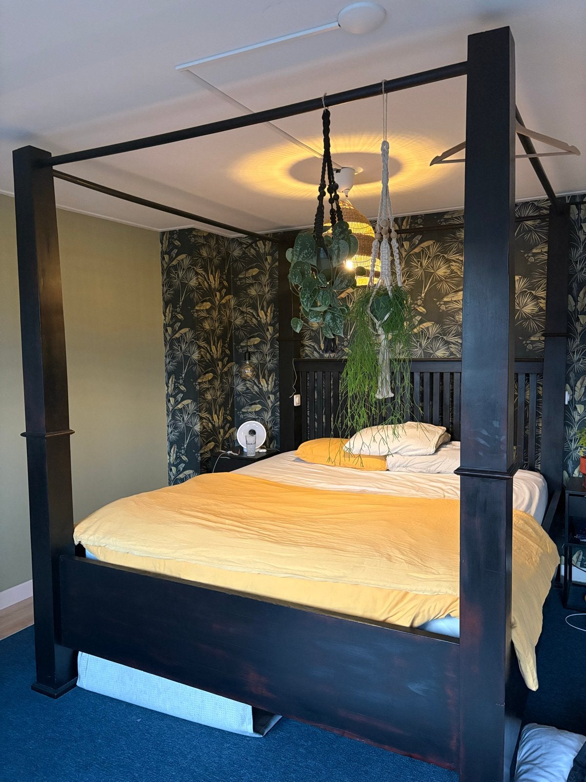 Zwart Houten Hemelbed, Huis en Inrichting, Slaapkamer | Bedden, Ophalen, Gebruikt, Zwart, Tweepersoons