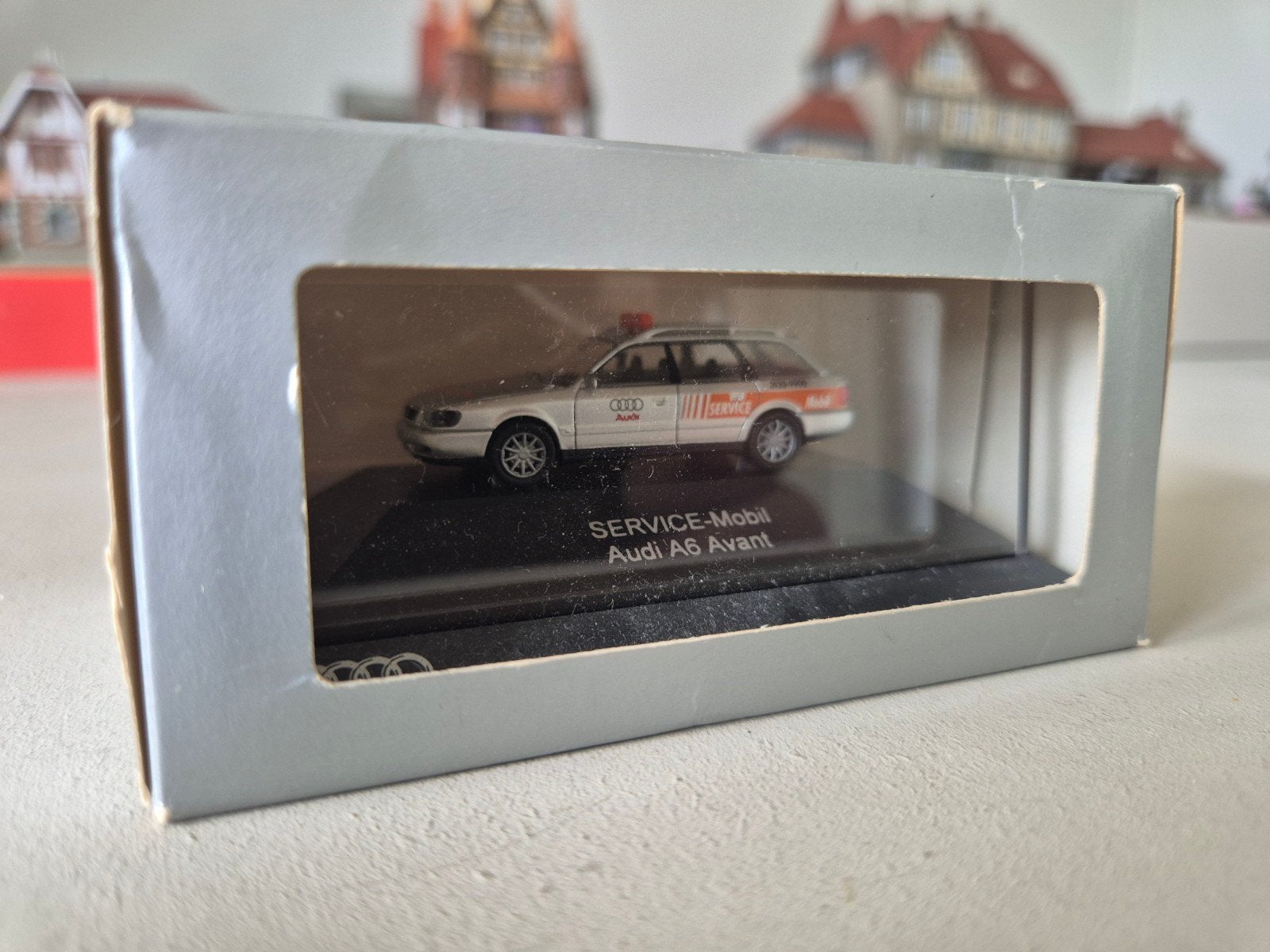 Audi A6 Avant Service-Mobil 1:87 H0 orig. verpakking, Hobby en Vrije tijd, Modelauto's | 1:87, Ophalen of Verzenden, Zo goed als nieuw