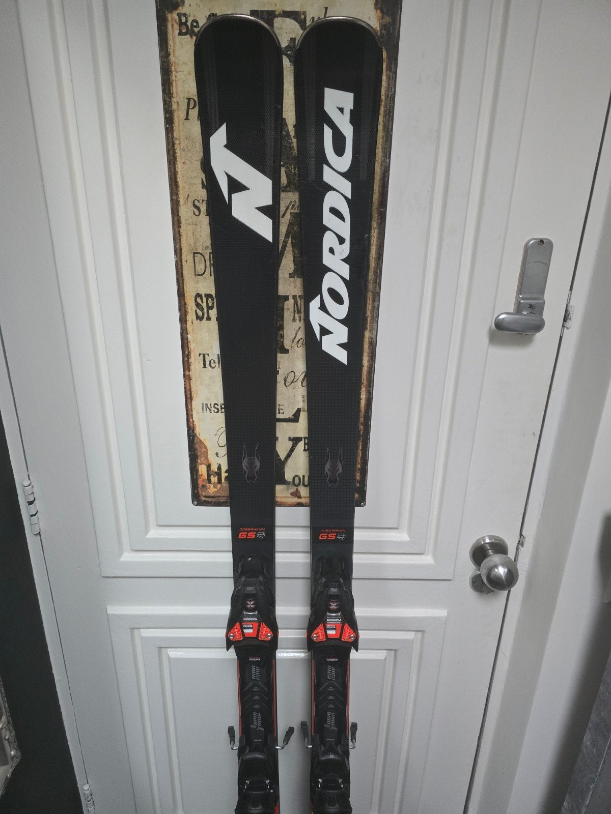 180cm NORDICA DOBERMANN GSR DUAL TI ENERGY NP1200€, Sport en Fitness, Skiën en Langlaufen, 180 cm of meer, Ophalen of Verzenden