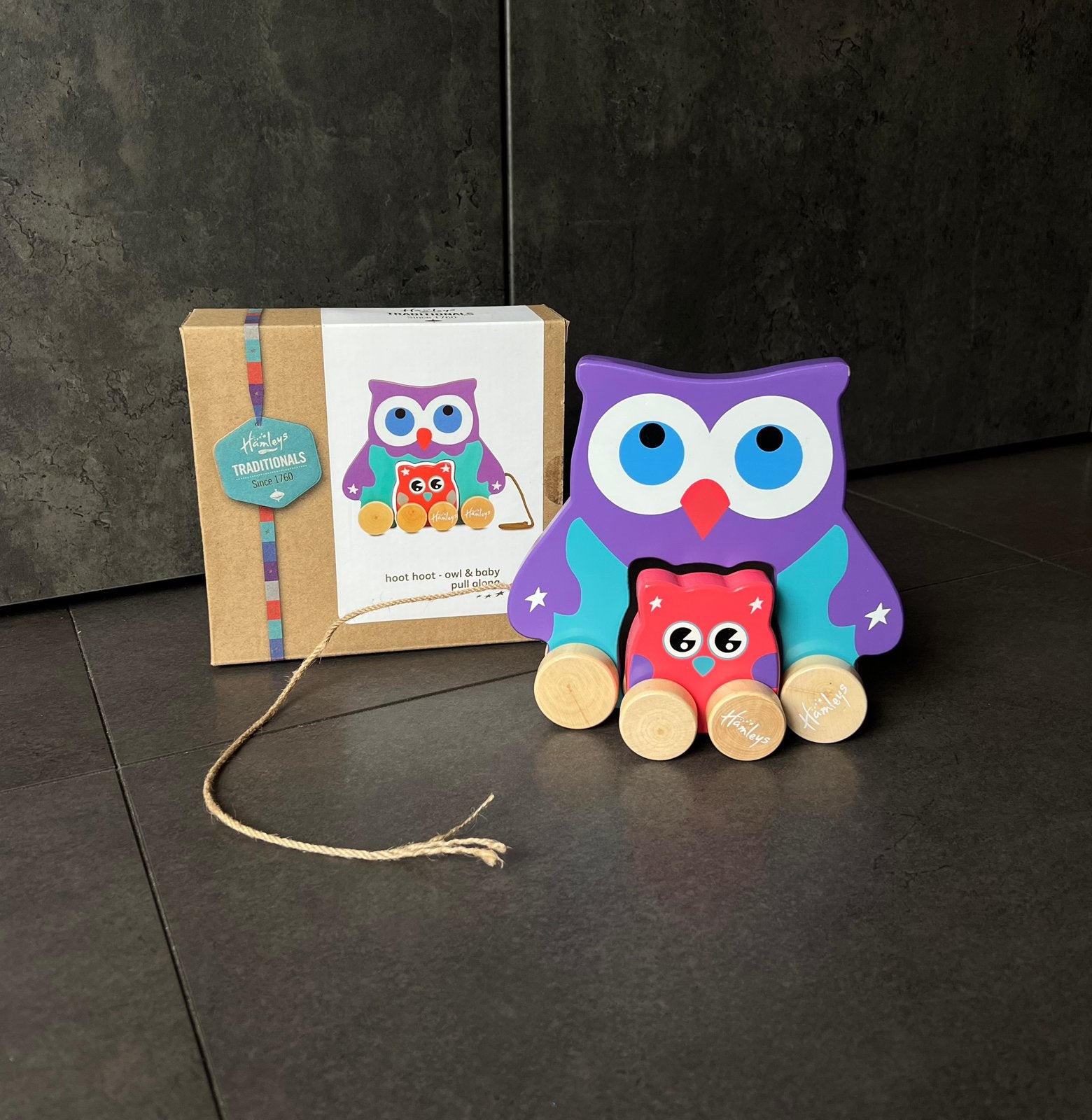 Hamleys Hoot Hoot Owl & Baby Pull aling Houten Trekspeelgoed, Ophalen of Verzenden, Zo goed als nieuw, Jongen of Meisje