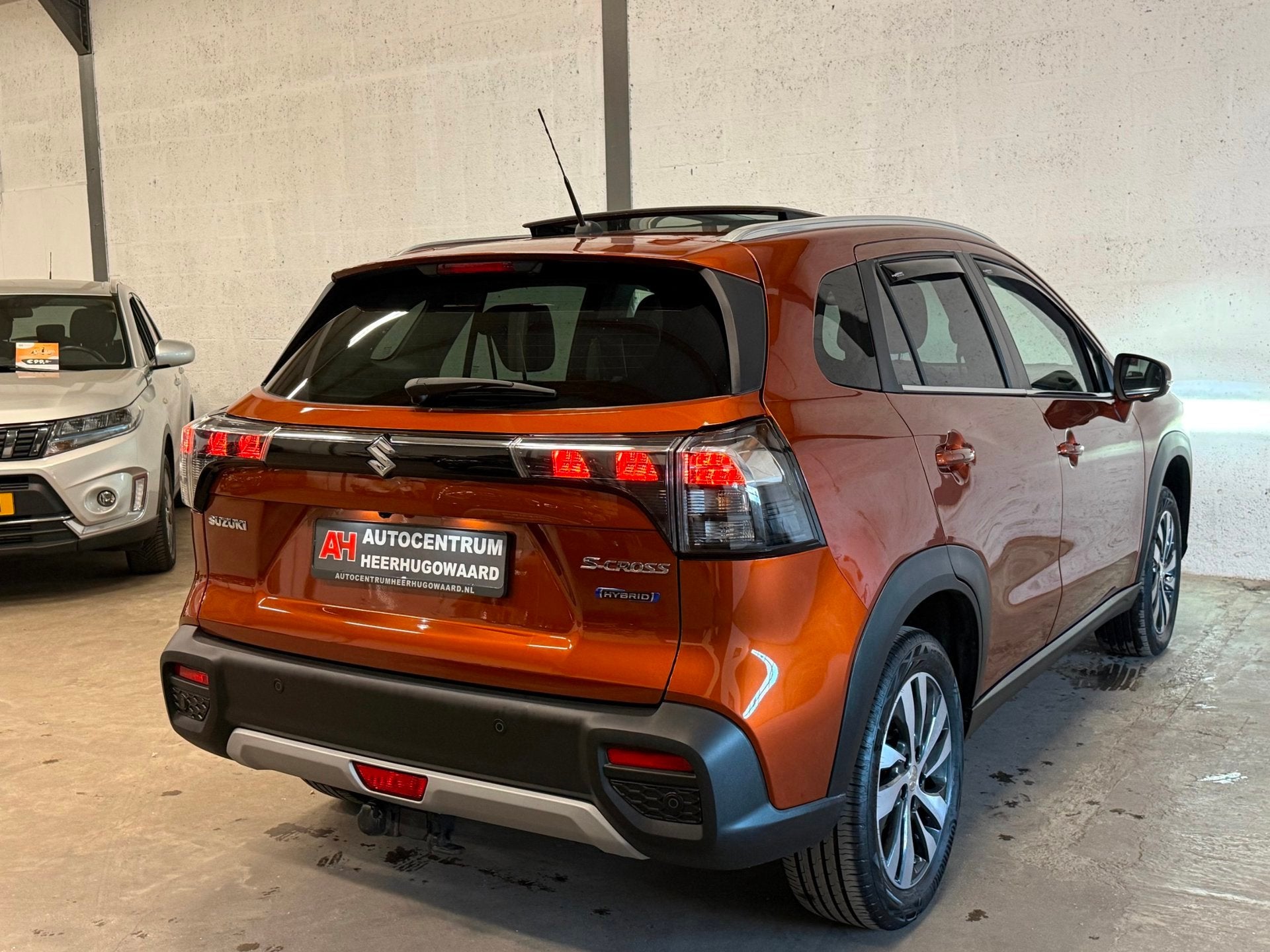 Suzuki S-Cross 1.5 Hybrid AllGrip Style Automaat|Pano|360|Le, Auto's, Automaat, Dealer onderhouden, Gebruikt, Zwart
