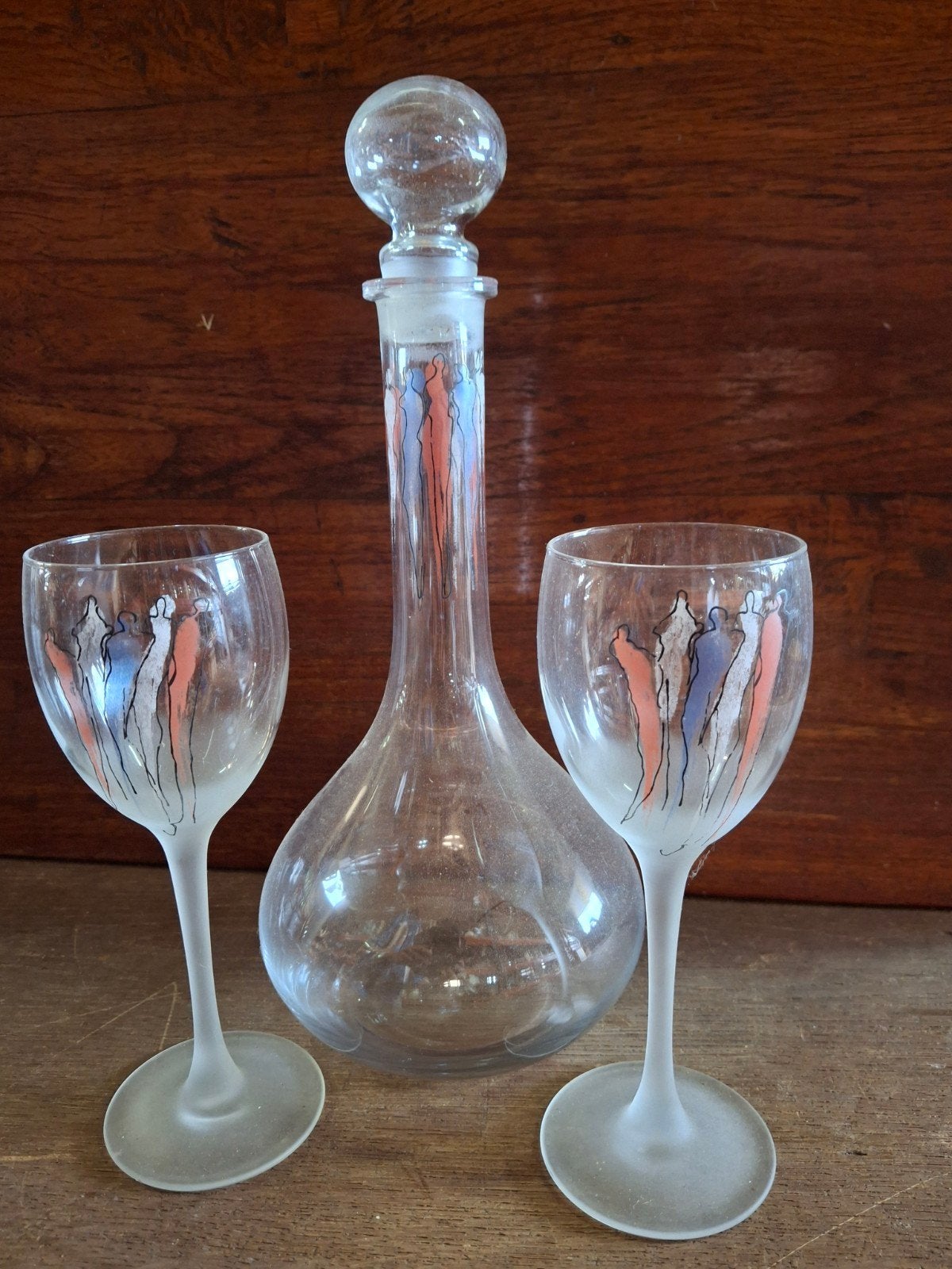 Glazen karaf en 2 wijnglazen met abstracte figuren, Ophalen of Verzenden