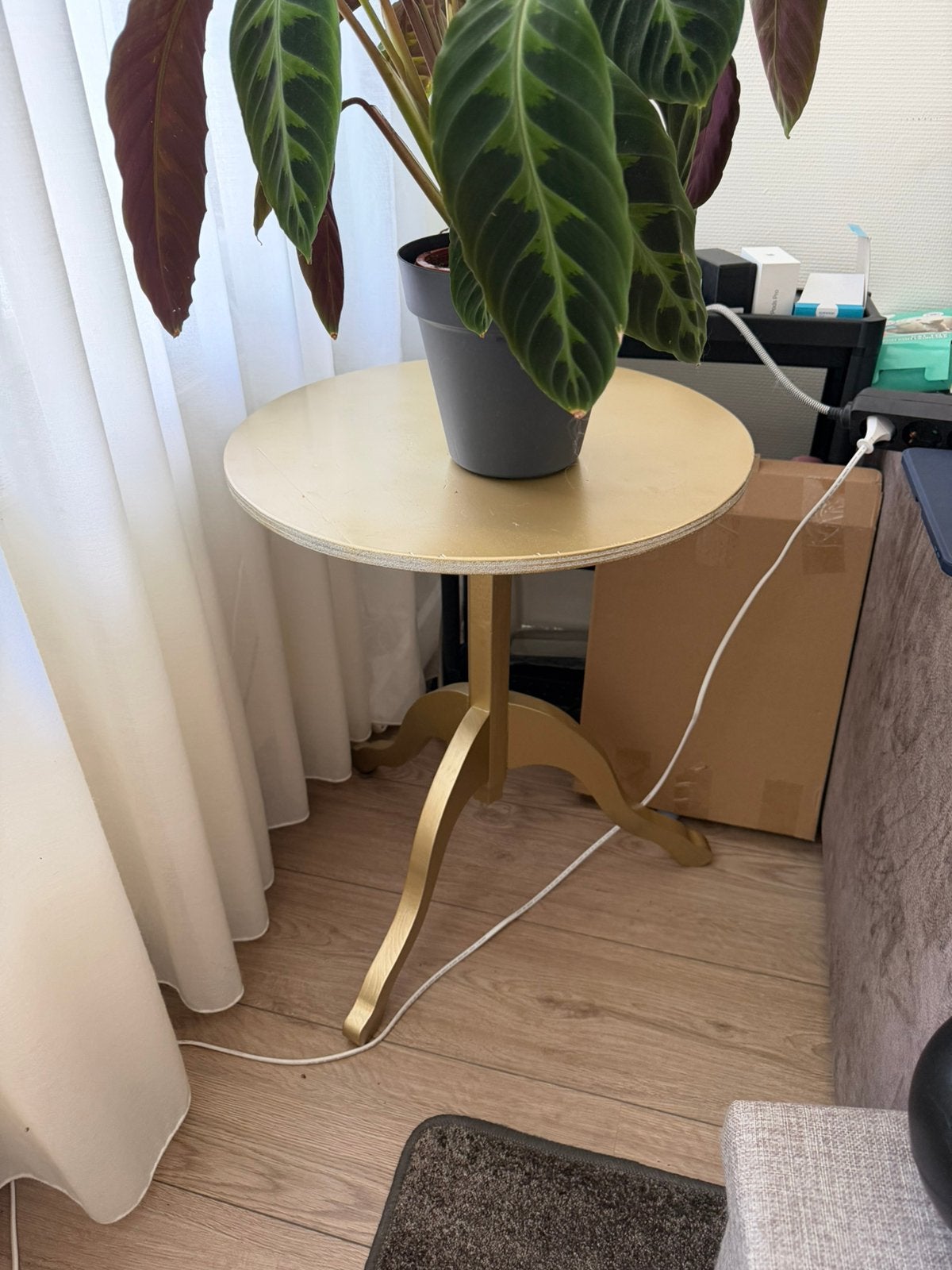 Leuk bijzet tafeltje, Huis en Inrichting, Tafels | Bijzettafels, Minder dan 55 cm, Rond, Zo goed als nieuw, Ophalen