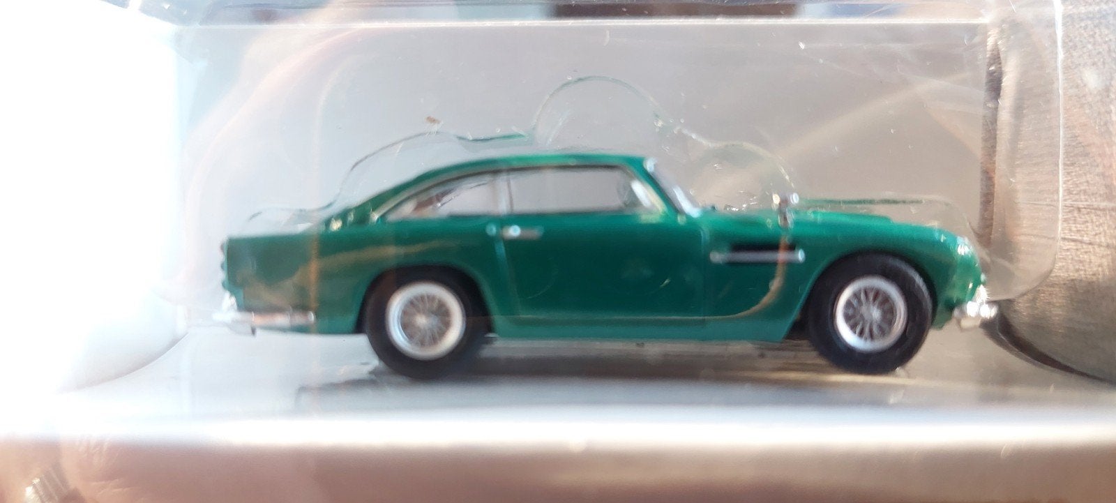H0LK 0703 DIVERSE ASTON MARTINS 1/87, Ophalen of Verzenden, Nieuw, Auto, Brekina