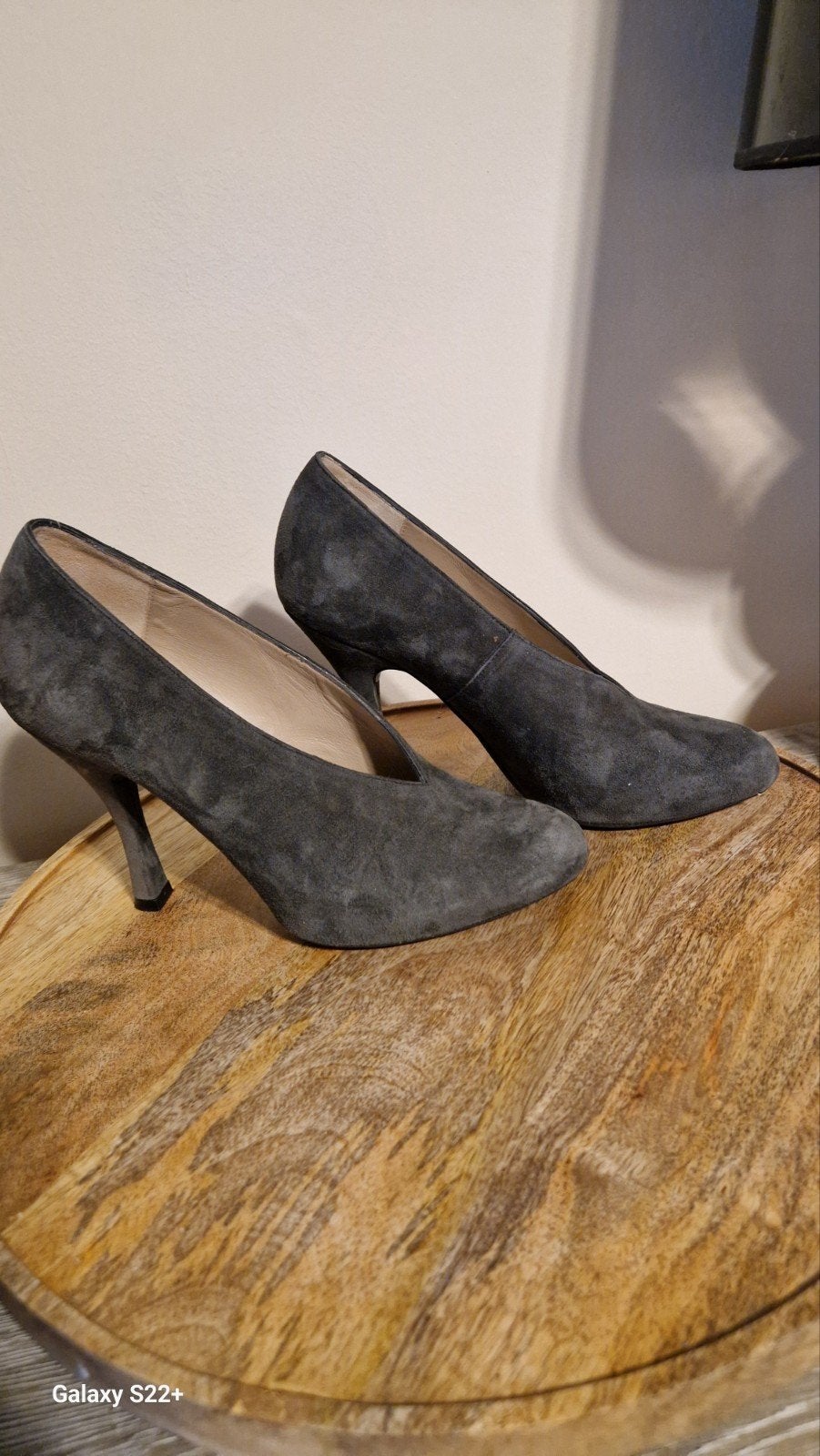 Nieuwe UNISA suède pumps - Maat 39, Kleding | Dames, Pumps, Nieuw, Ophalen of Verzenden, UNISA