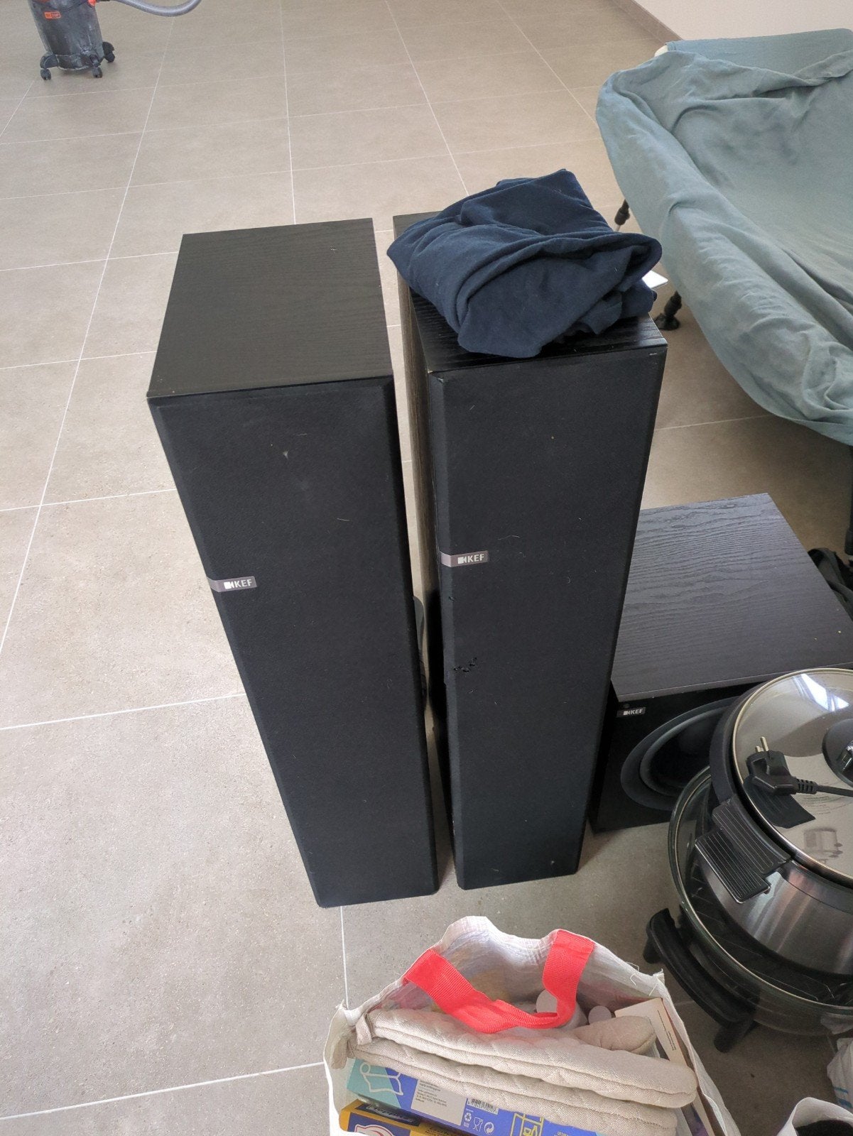 KEF Q500 vloerstaande speakers en KEF Q400b subwoofer, Audio, Tv en Foto, Vloerstaande luidspreker, Eccleston Road, Tovil, Maidstone, Kent, ME15 6QP, UK