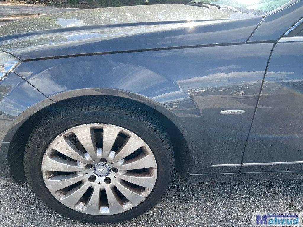 MERCEDES C KLASSE W204 S204 Grijs C755 voorscherm links 2007, Gebruikt, Mercedes-Benz AG, Mercedes-Benz, Ophalen of Verzenden