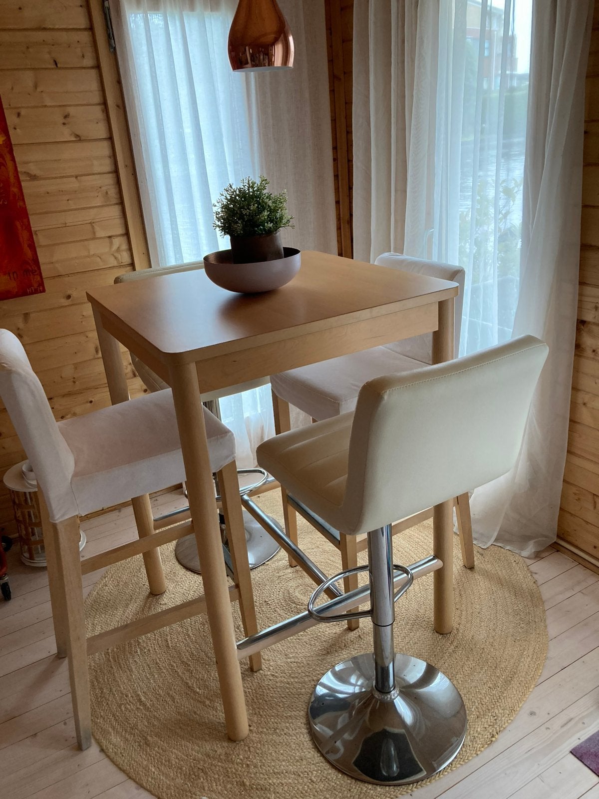 Hoge tafel met 4 krukken!, Ophalen, Gebruikt