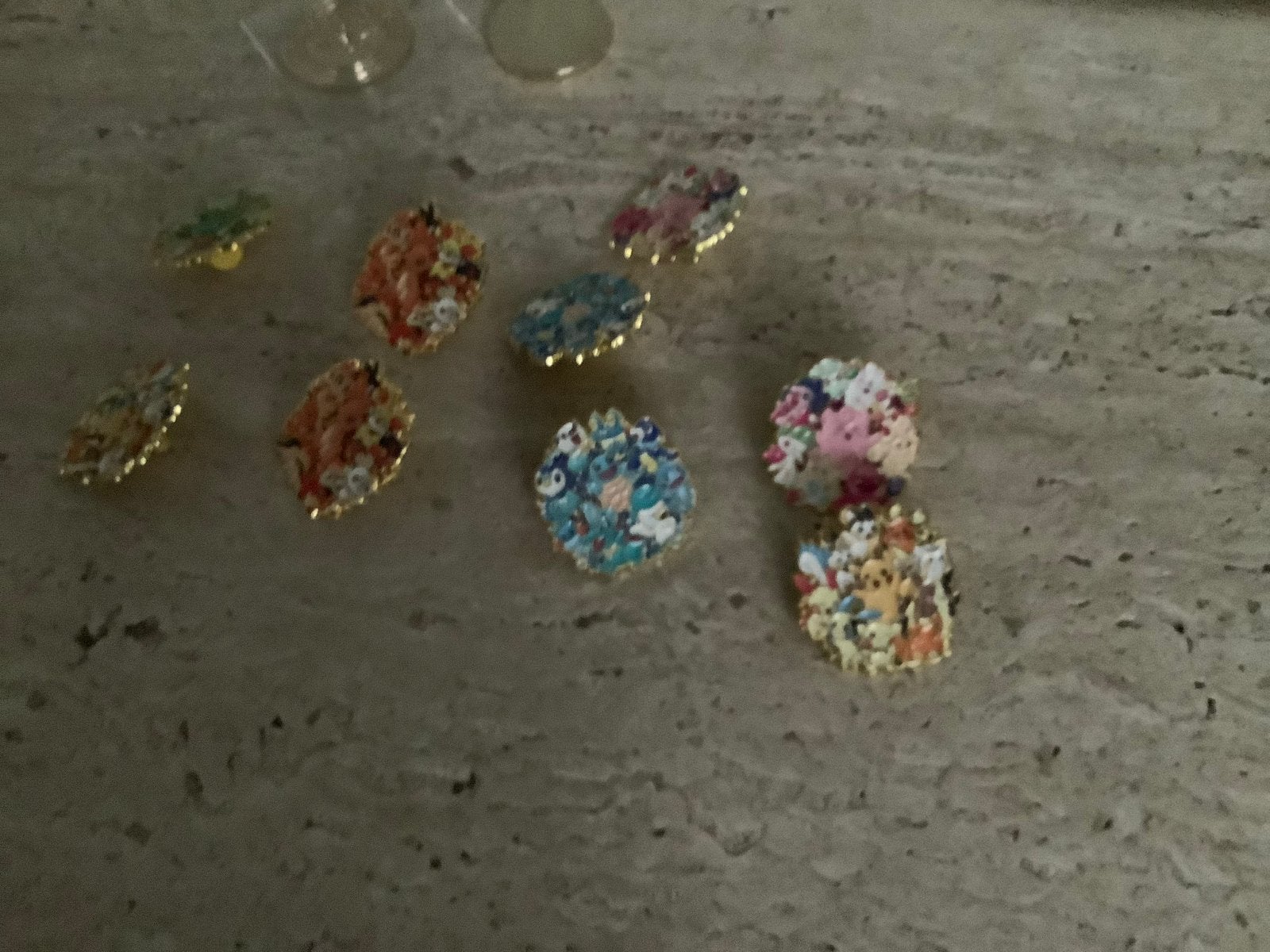 Set van 9 Disney Pins - Diverse Figuren (scroll lees verder), Ophalen of Verzenden, Nieuw, Figuurtje, Speldje of Pin