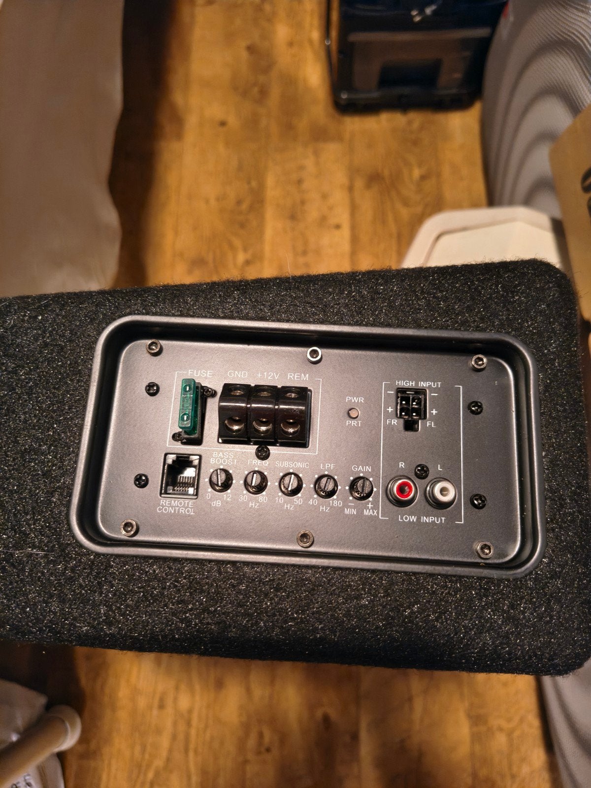 Lakro 10" Dubbele Actieve Subwoofer met RCA kabel, Ophalen, Nieuw