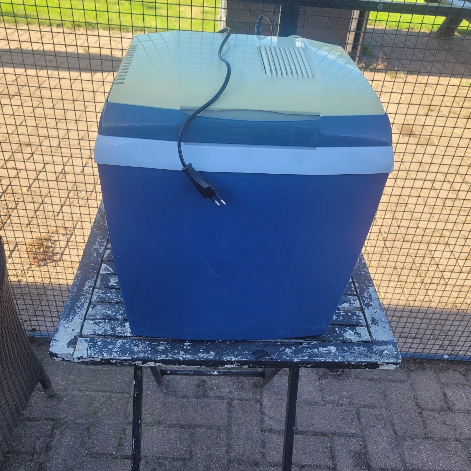 Elektrische koel en warmte box 23L, Caravans en Kamperen, Ophalen, Gebruikt, Elektrisch