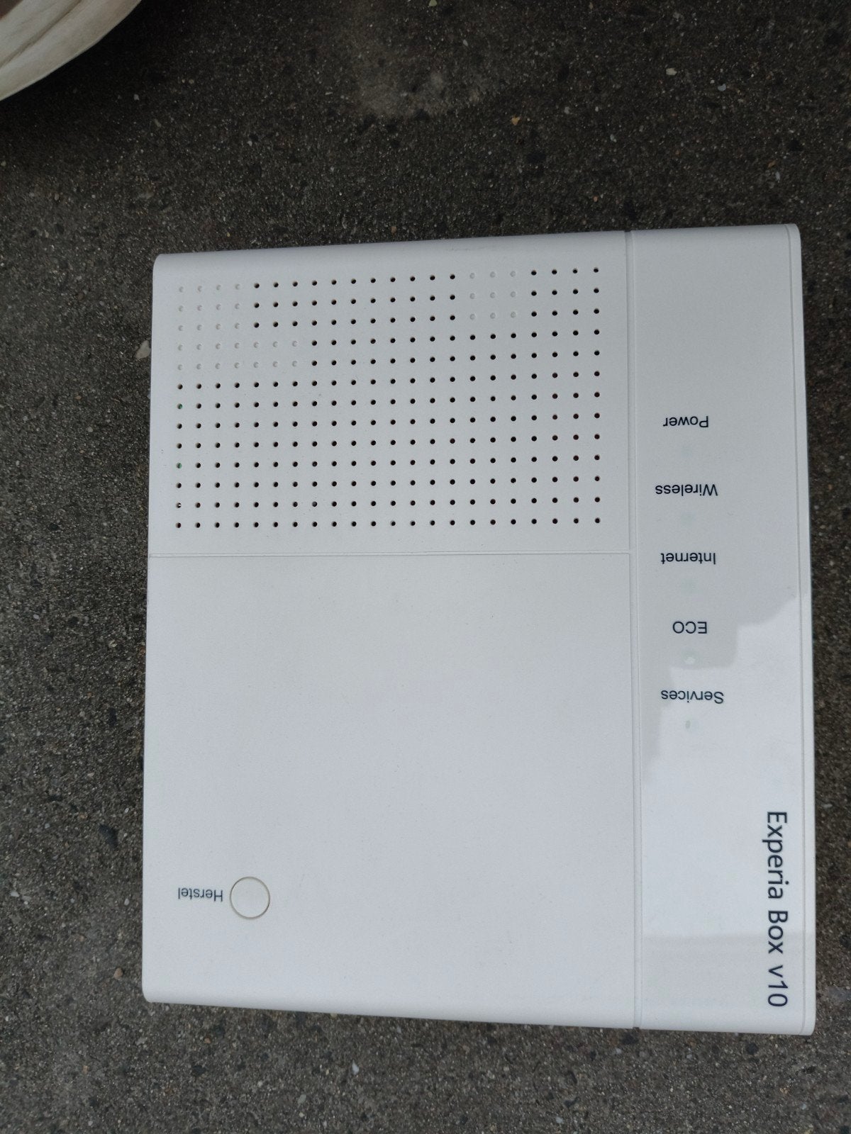 KPN Experia Box V10 Modem/Router, Ophalen of Verzenden, Zo goed als nieuw, Modem