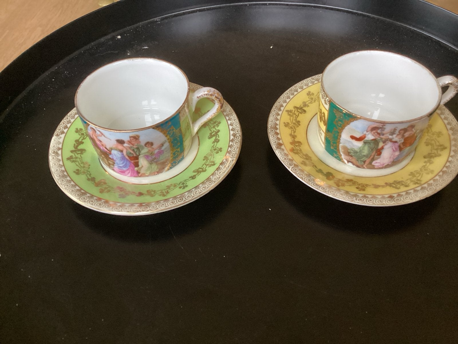 Antieke porseleinen espresso kopjes met schotels, Antiek en Kunst, Ophalen of Verzenden
