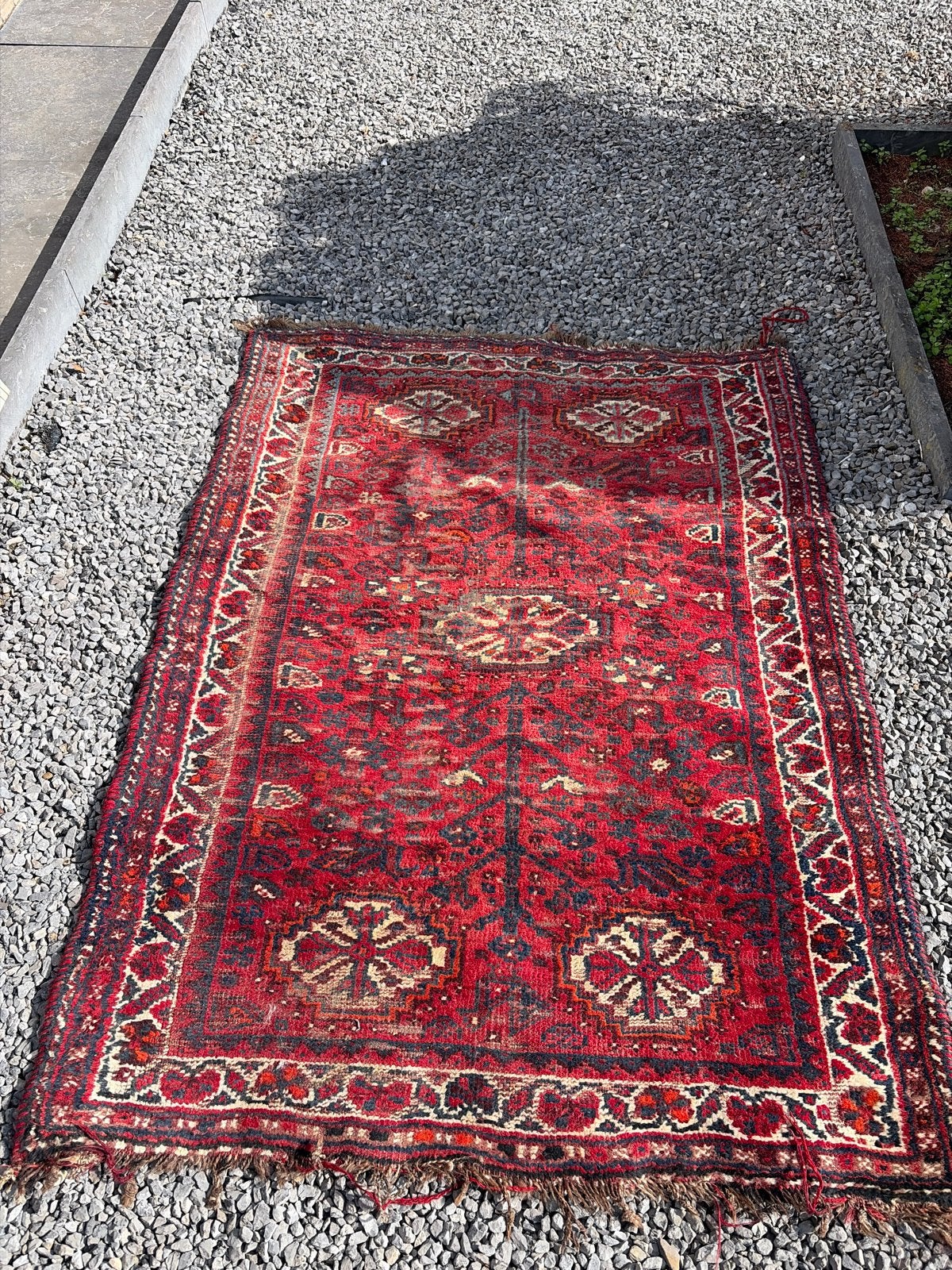 Vintage Perzisch tapijt / tafelkleed Handgeknoopt rood kleed, Gebruikt, 100 tot 150 cm, Ophalen of Verzenden, 150 tot 200 cm