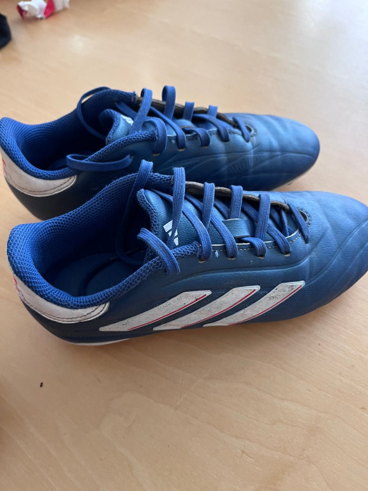 Voetbalschoenen Adidas 35, Ophalen, Gebruikt, Maat XS of kleiner, Schoenen