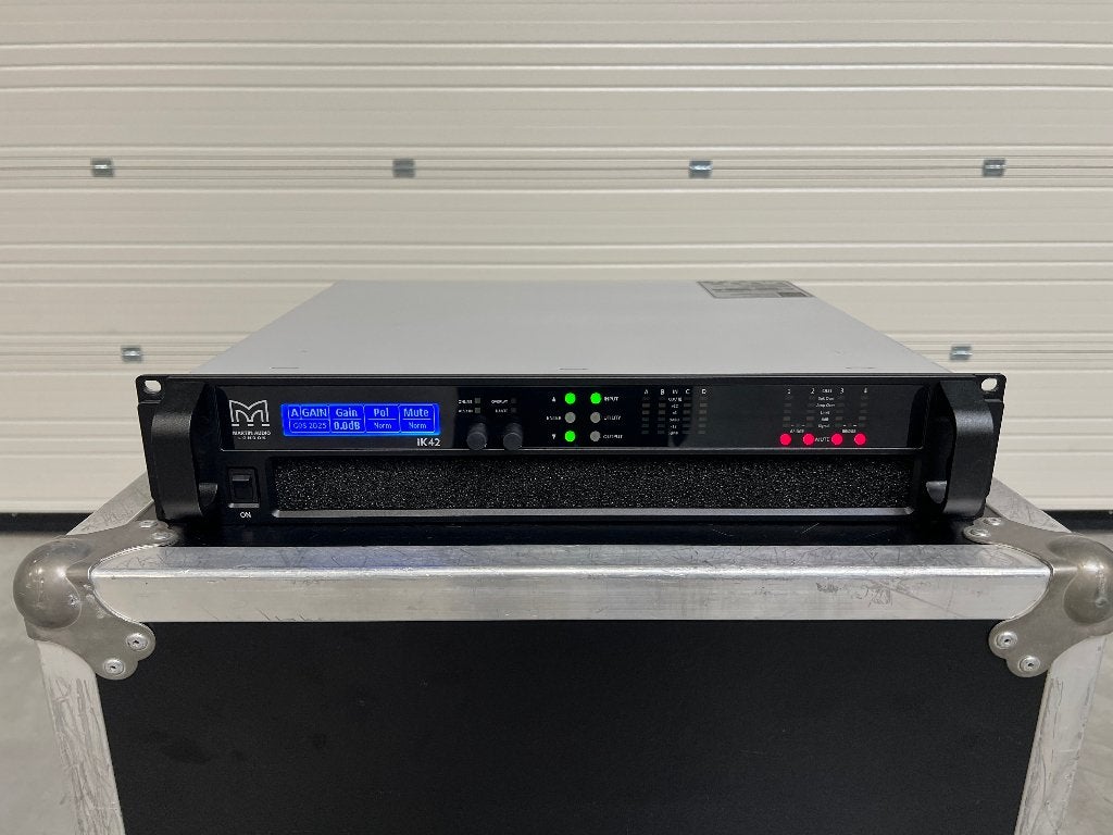 Martin Audio iKON iK42 Dante 4-channel amplifier (4x), Gebruikt, Overige typen, Ophalen of Verzenden, 150 watt of meer