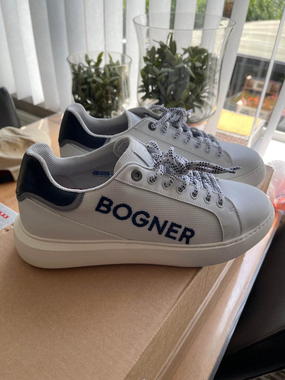 Nieuwe Bogner Sneakers - Maat 42, Kleding | Heren, Verzenden, Nieuw, Wit, Sneakers of Gympen