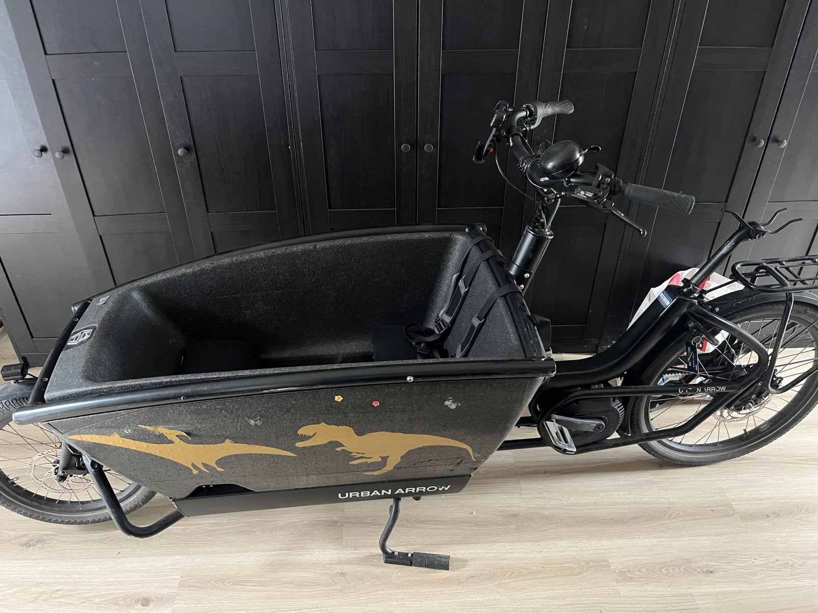 Urban Arrow family next bakfiets ebike, Zo goed als nieuw, 51 tot 55 cm, 50 km per accu of meer, Ophalen
