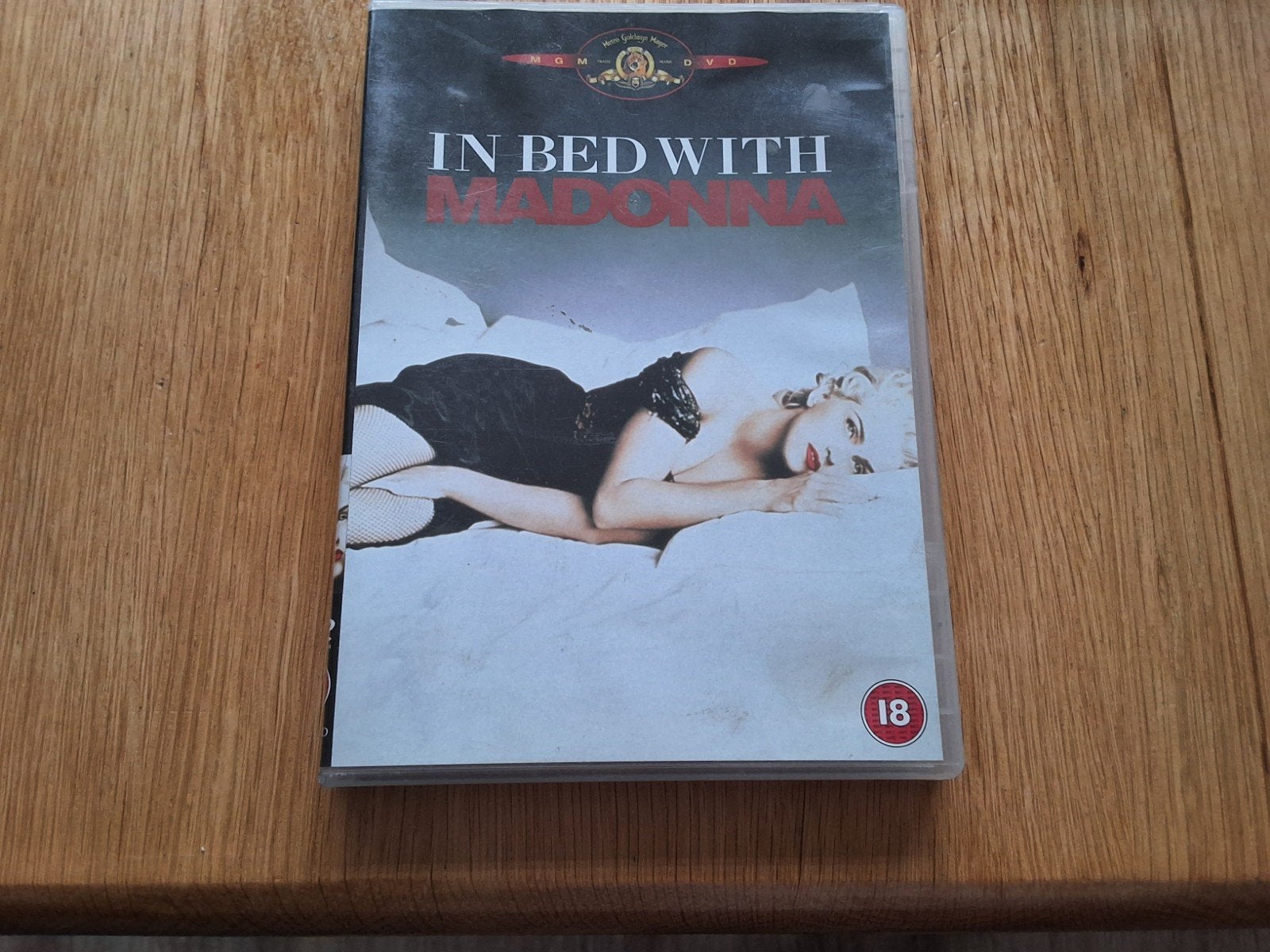 MADONNA - IN BED WITH MADONNA - DVD, Vanaf 18 jaar, Ophalen of Verzenden, Zo goed als nieuw