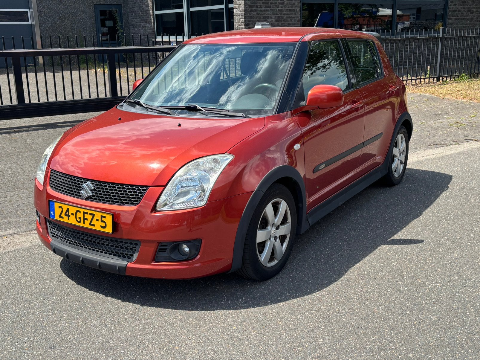 Suzuki Swift 1.3 5DRS 2008 nieuwe apk, Auto's, Voorwielaandrijving, Stof, Zwart, 400 kg