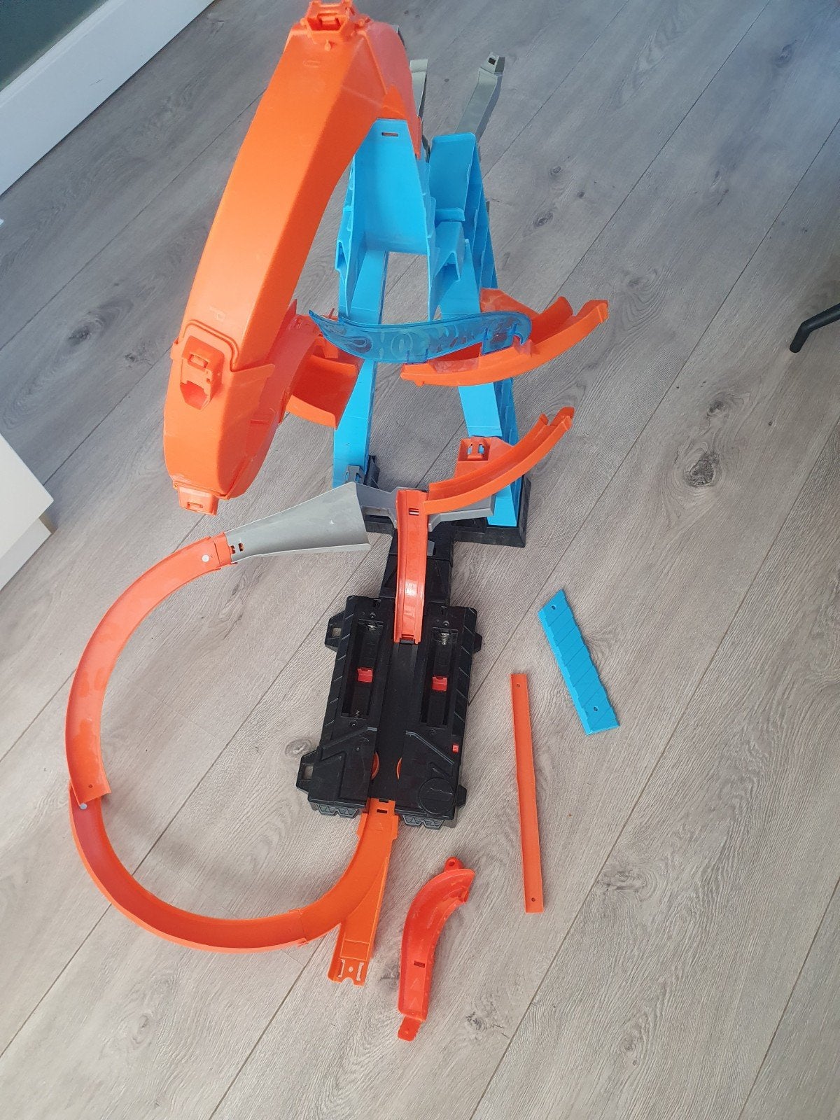 Hot wheels.  Puur voor onderdelen auto weg schieter doet het, Ophalen of Verzenden, Handmatig, Hot Wheels