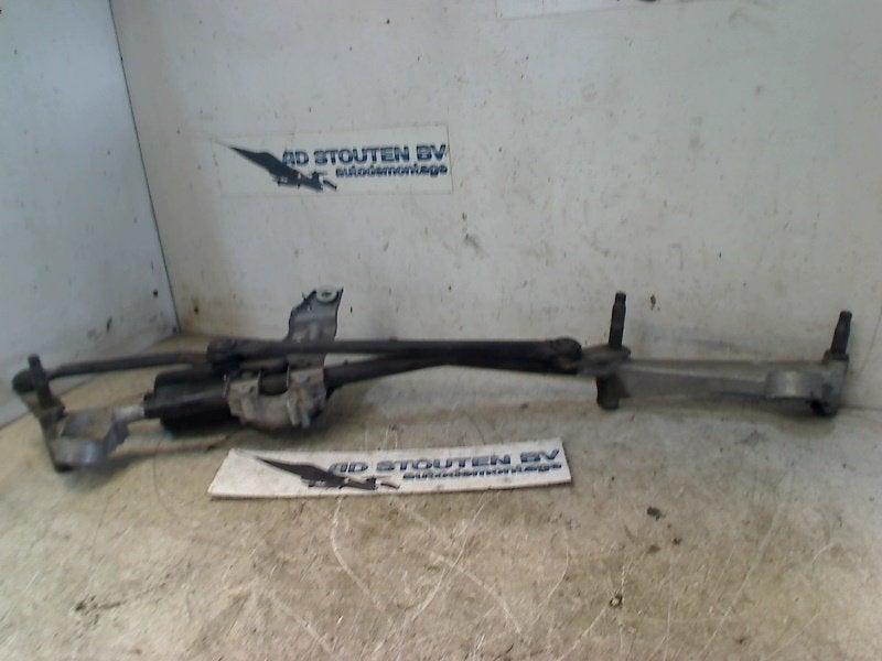 Ruitenwisser Mech + Motor + MOTOR A (W176) 2012, Gebruikt, Mercedes-Benz AG, Mercedes-Benz, Mercedesstraße 120, Stuttgart 70372, , Duitsland