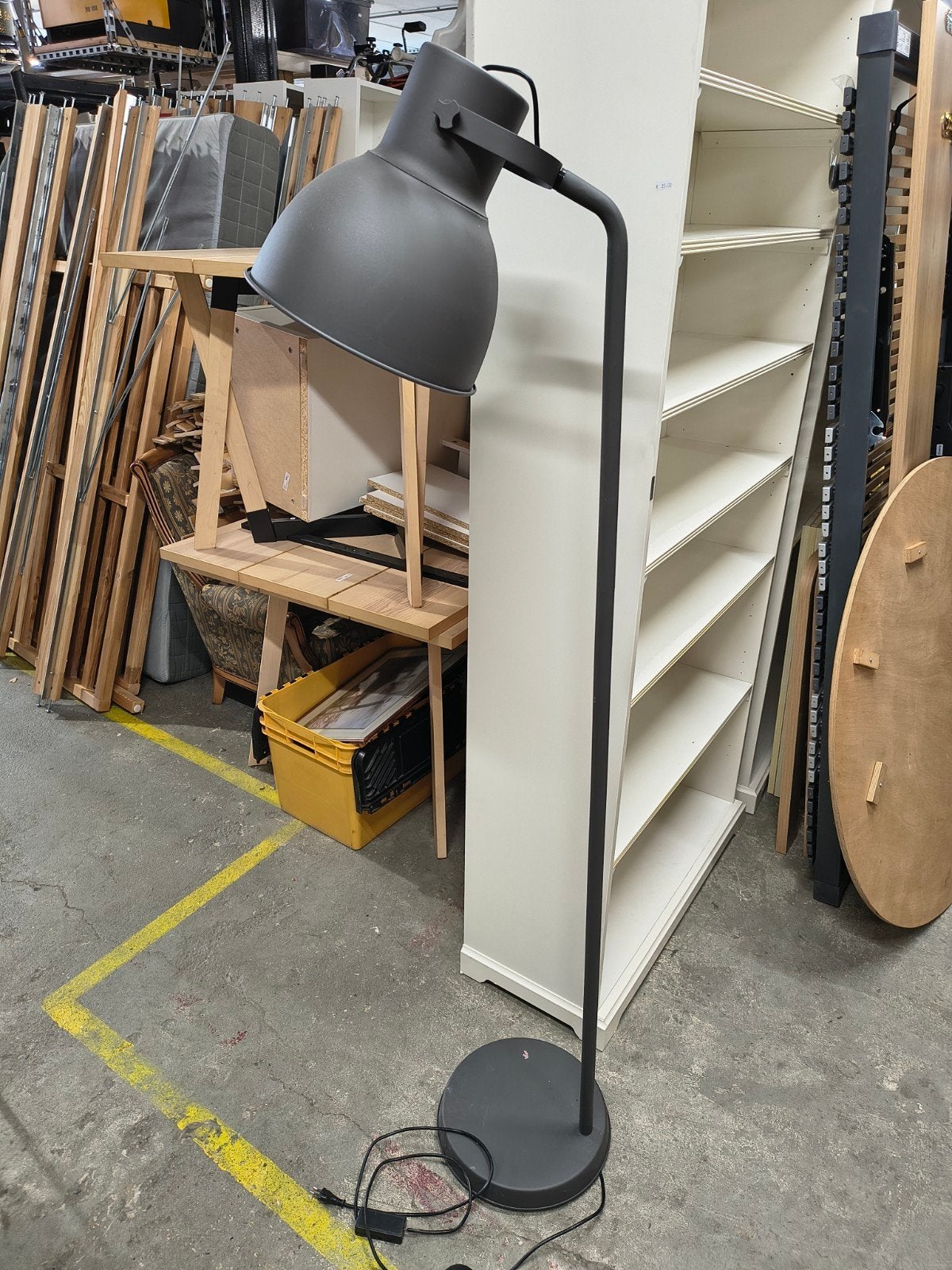 Vloerlamp hectar ikea, Ophalen, Gebruikt, ., .