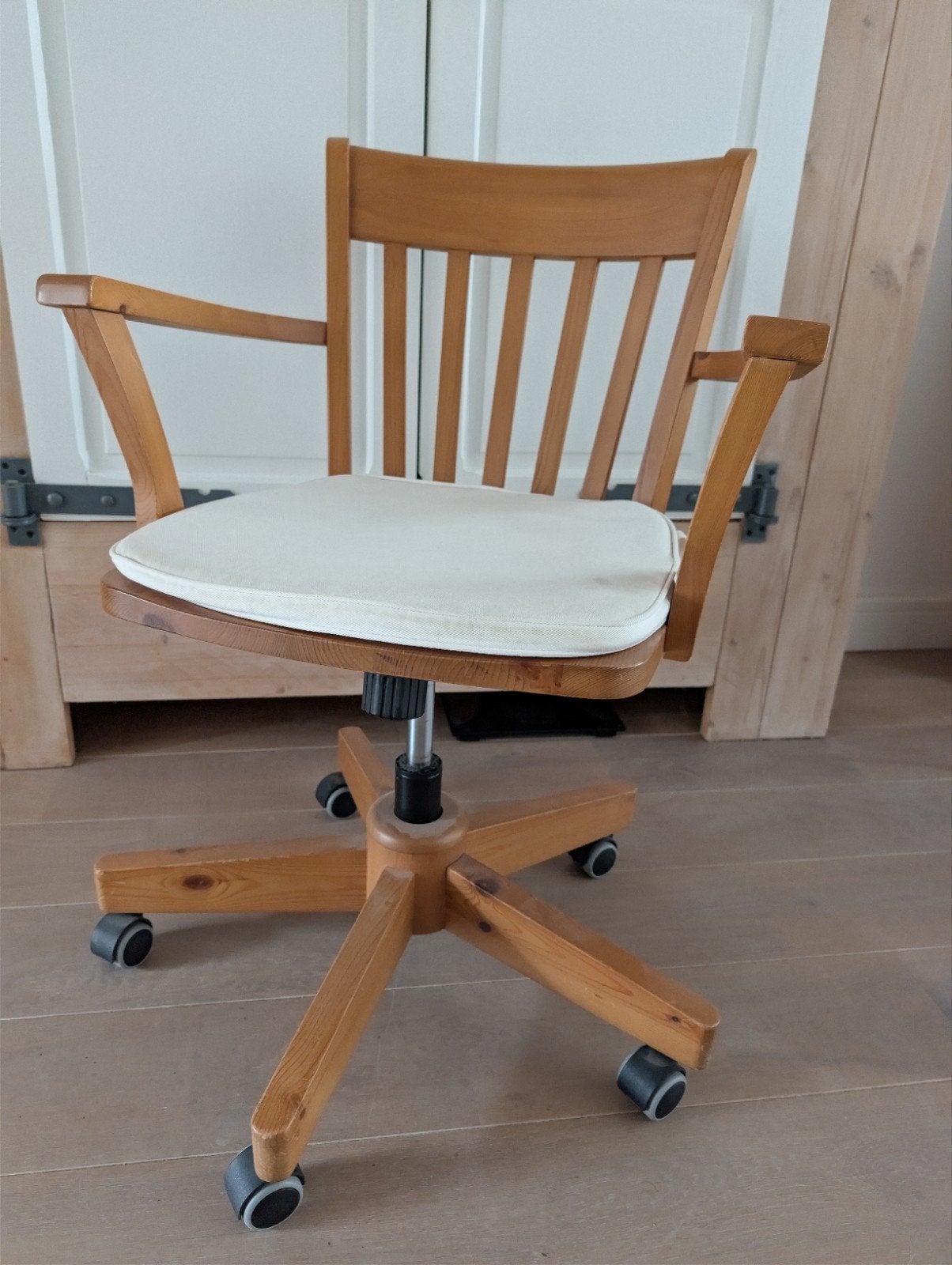 Bureaustoel hout, Ophalen, Zo goed als nieuw, Bruin, Bureaustoel