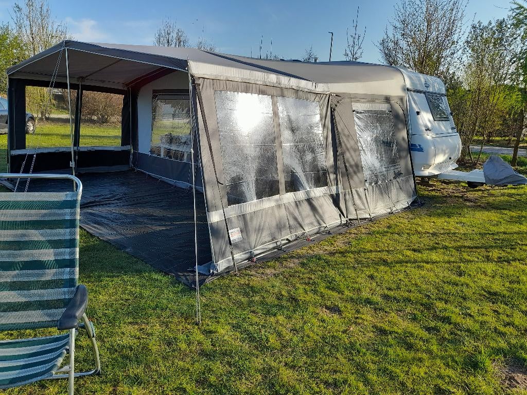 Hobby caravan 495 2002, Caravans en Kamperen, Rondzit, Hobby, Frans bed, Particulier
