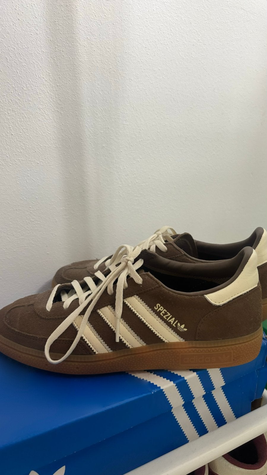Adidas Handball Spezial Bruin - Maat 39 1/3, Kleding | Heren, Schoenen, Bruin, Verzenden, Sneakers of Gympen, Zo goed als nieuw