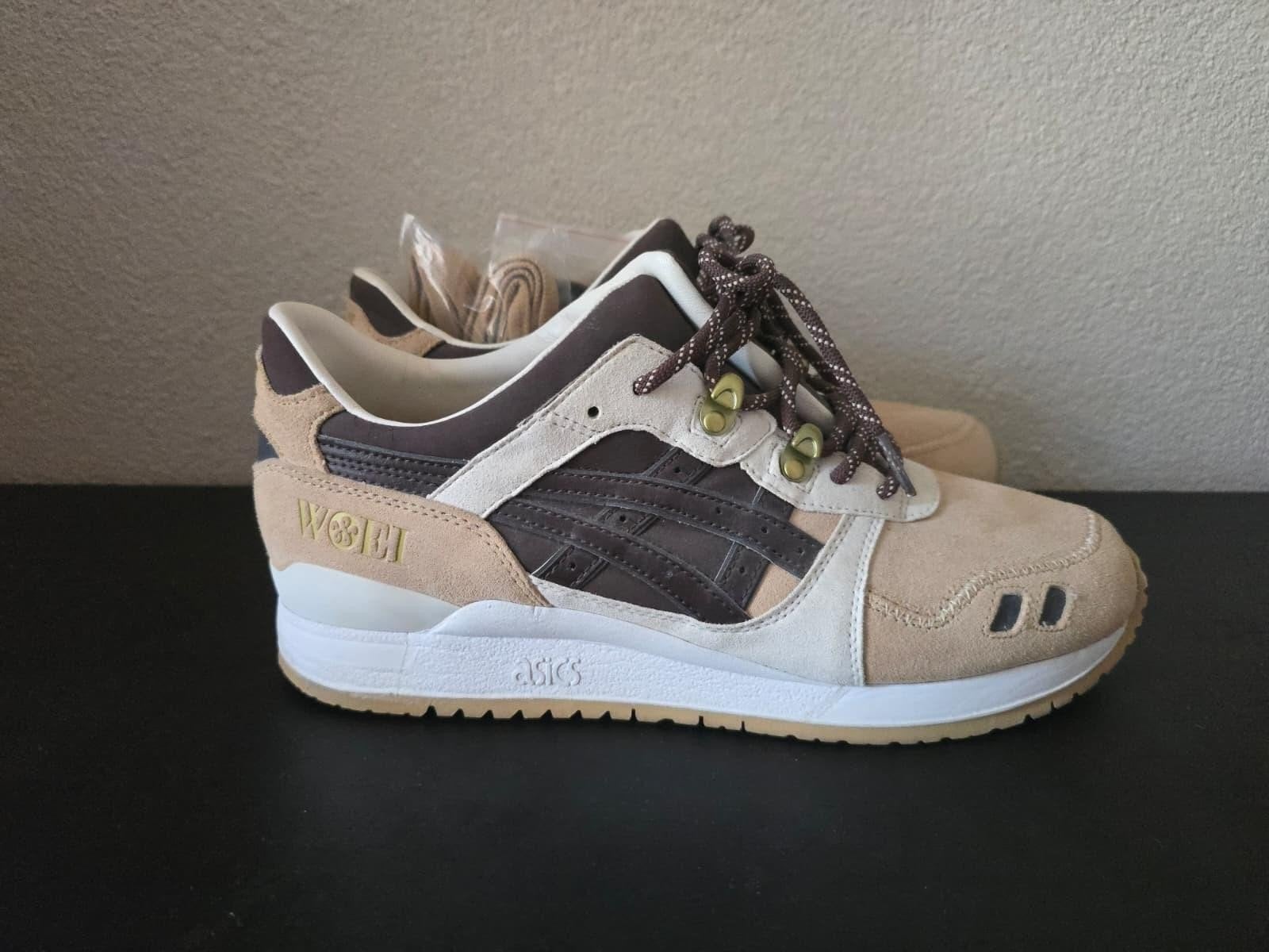 ASICS x WOEI Gel-Lyte III CERVIDAE - EU 43 / US10, Bruin, Ophalen of Verzenden, ASICS, Sneakers of Gympen