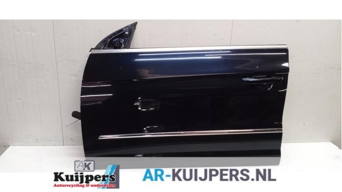 Portier 4Deurs links-voor van een Volkswagen Passat (LC7C5M), Gebruikt, -, -, -