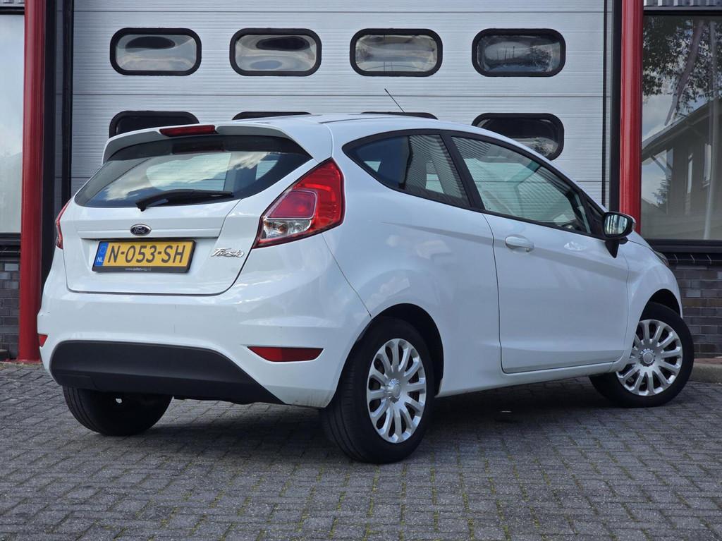 Ford Fiesta 1.25 Airco/AUX/Nieuwe APK, Euro 5, Stof, Gebruikt, 4 cilinders