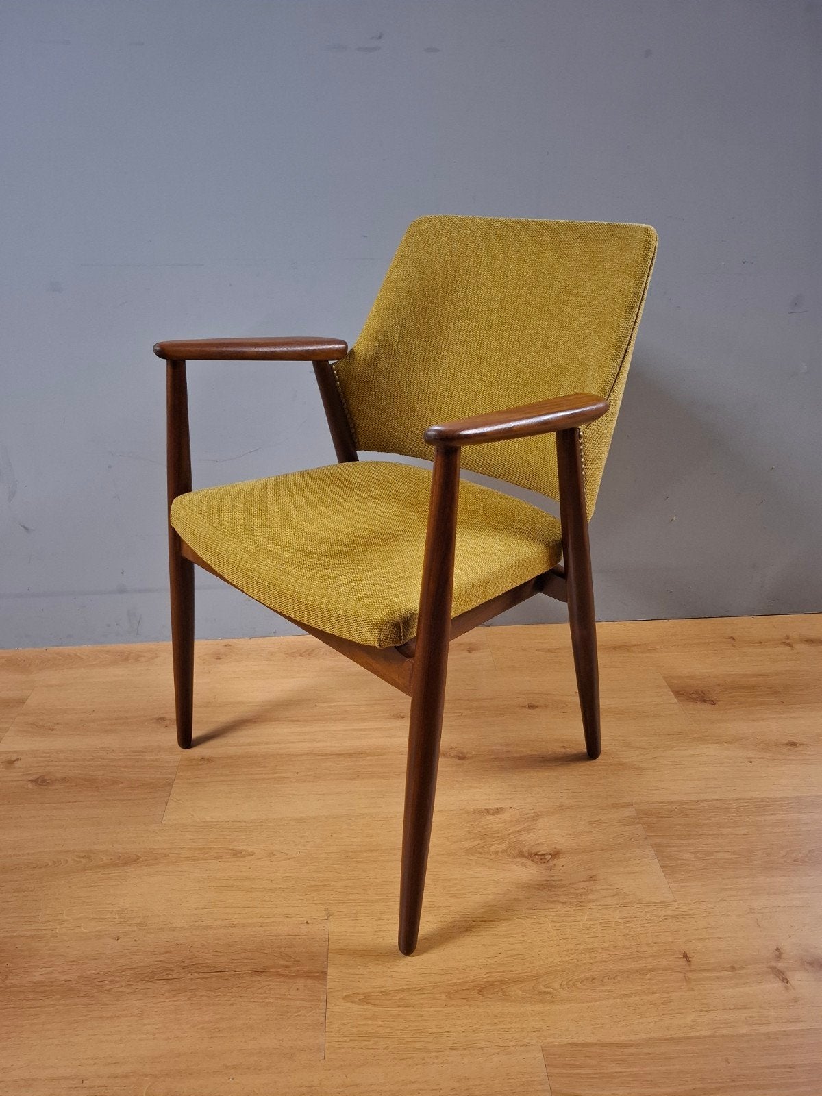 vintage stoel teak nieuwe stof mid century design fauteuil, Ophalen, Hout, Vintage mid century design jaren 60 70, ...