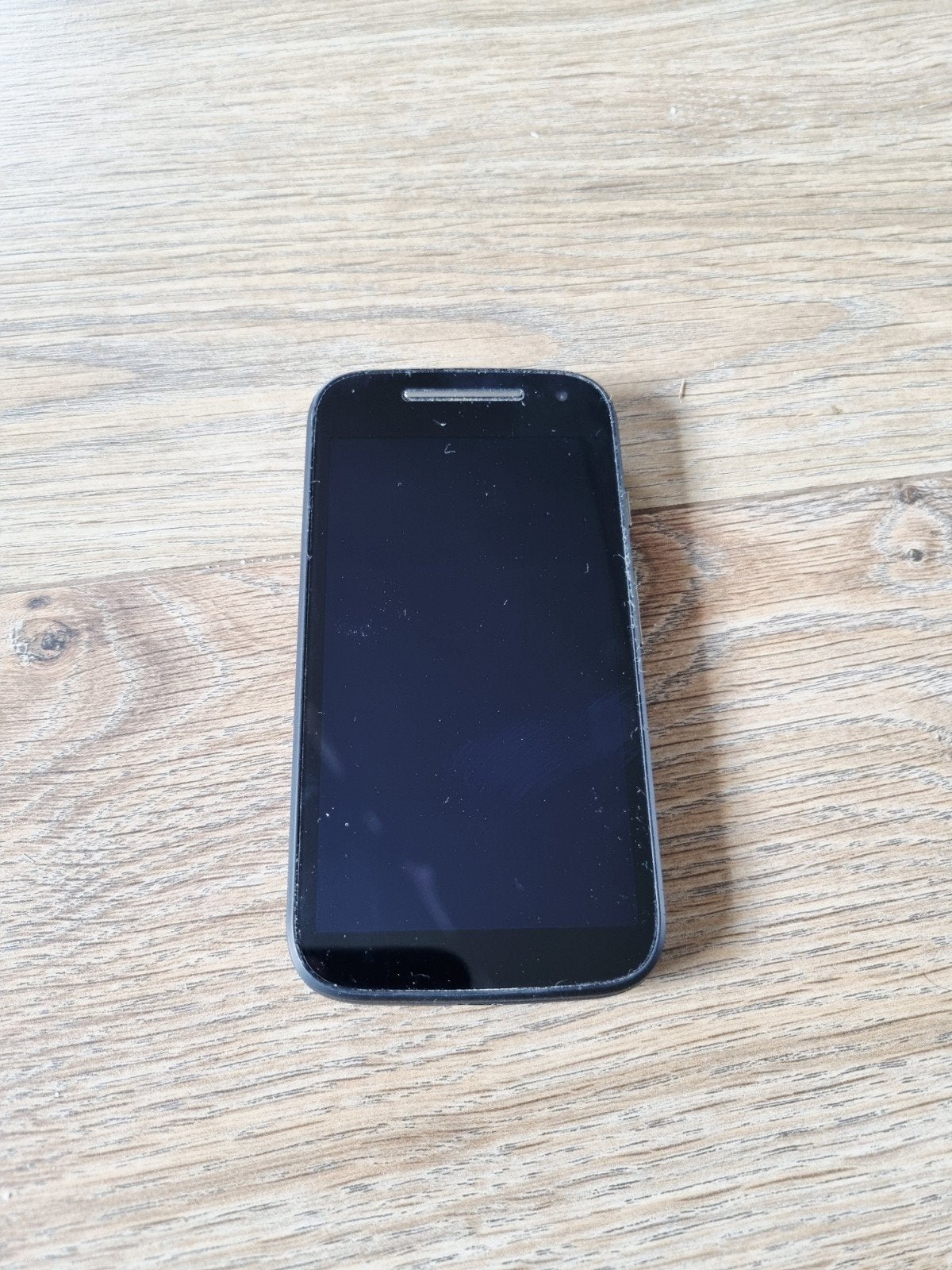 Motorola Moto E2 4G LTE - Zwart, Telecommunicatie, Mobiele telefoons | Motorola, Ophalen of Verzenden