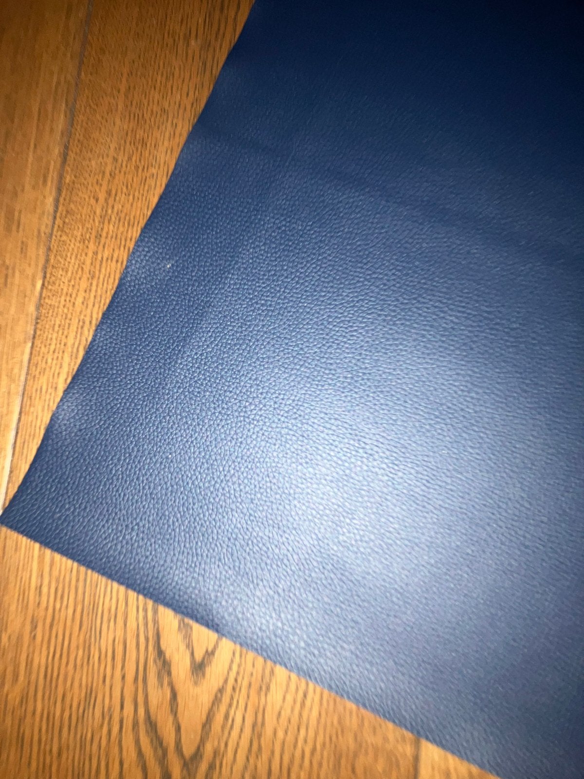 Blauw skai vinyl doek 190 x 145 cm, Blauw, 120 cm of meer, Leer of Kunstleer, Nieuw