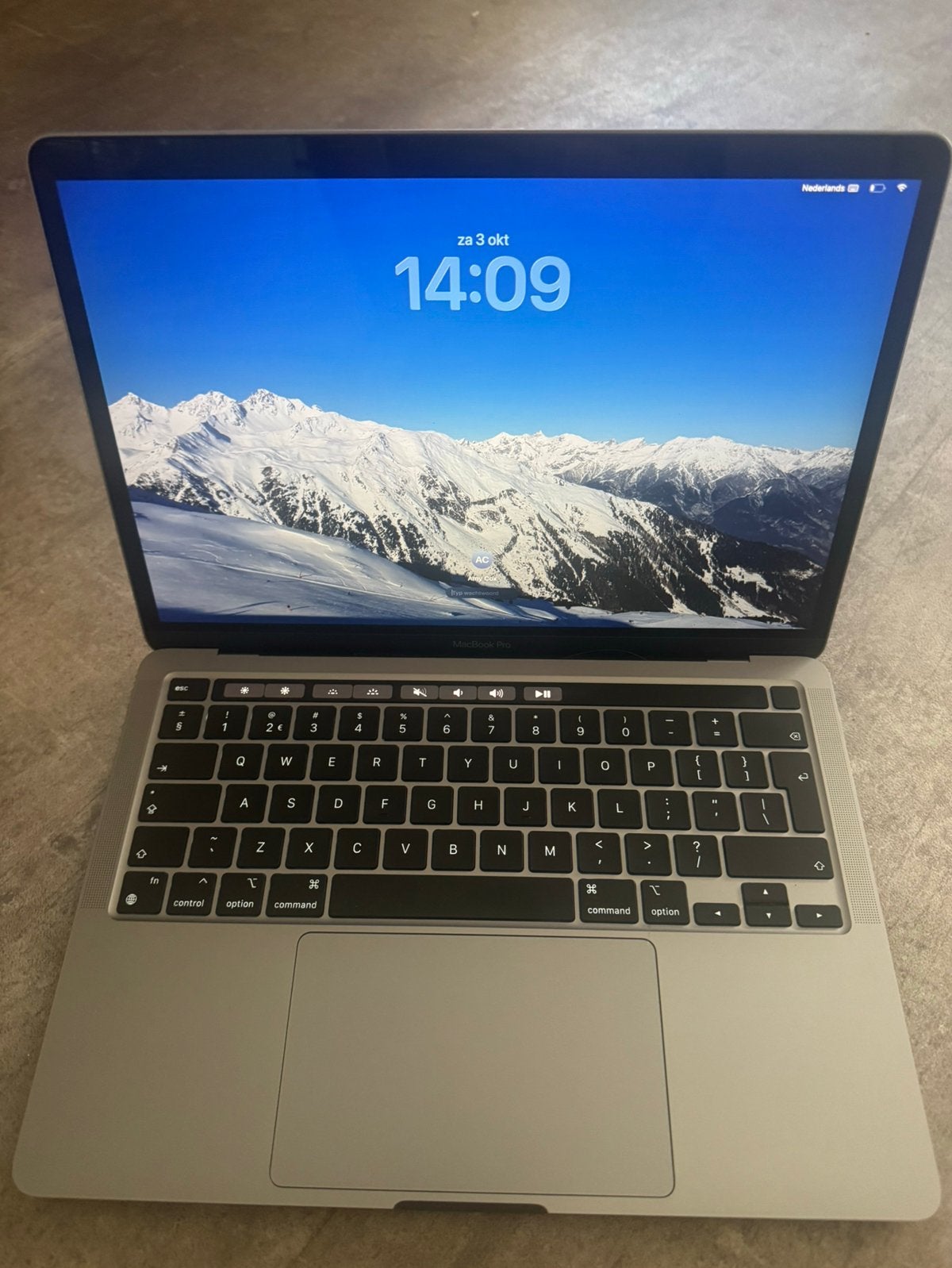 Macbook, 2 tot 3 Ghz, 13 inch, Zo goed als nieuw, Ophalen