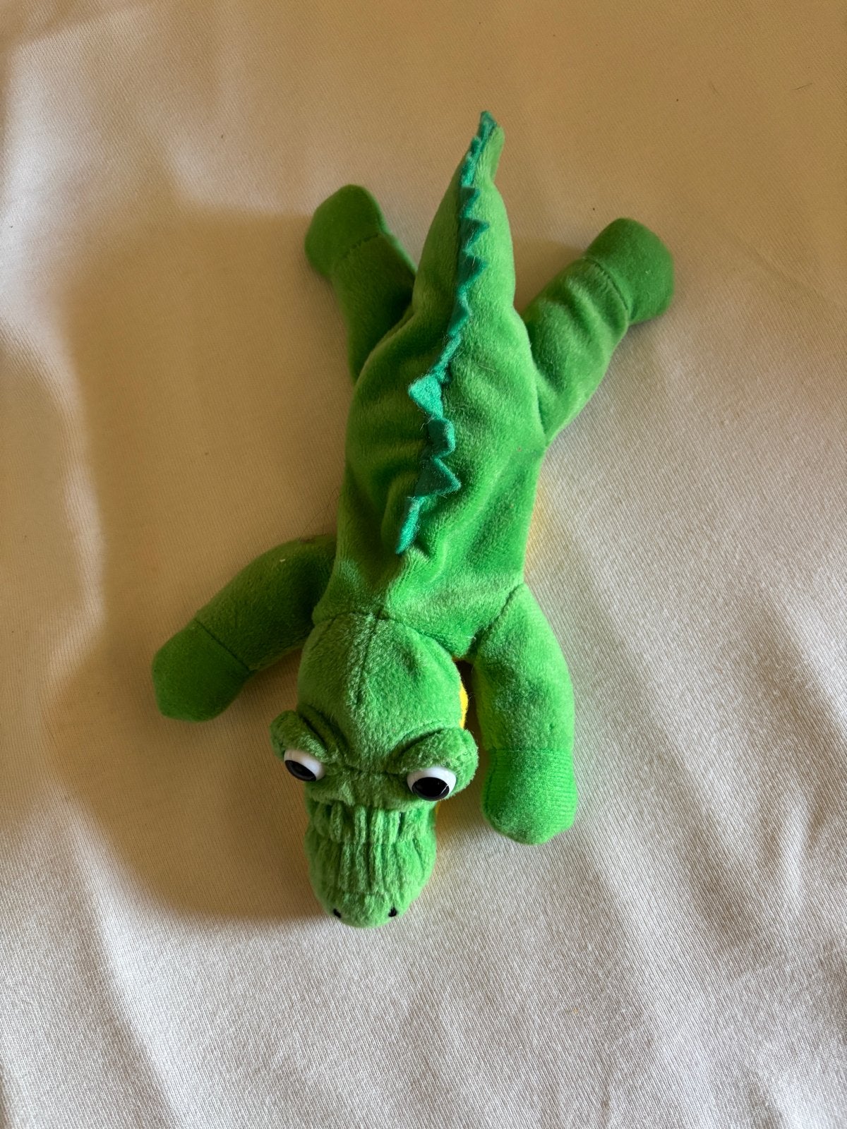 Leuke groene krokodil knuffel - zo goed als nieuw, Kinderen en Baby's, Groen, Overige merken, Overige karakters, Overige typen