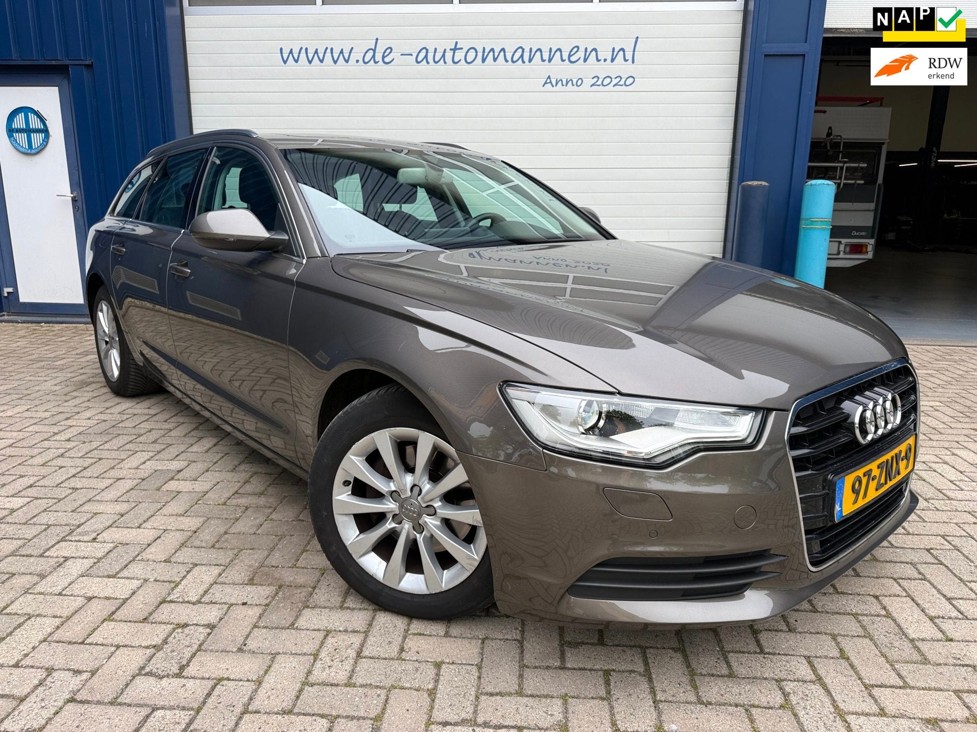 Audi A6 Avant 2.0 TFSI 180pk automaat Business Edition / LEE, Euro 5, 15 km/l, Gebruikt, Automatische klimaatregeling