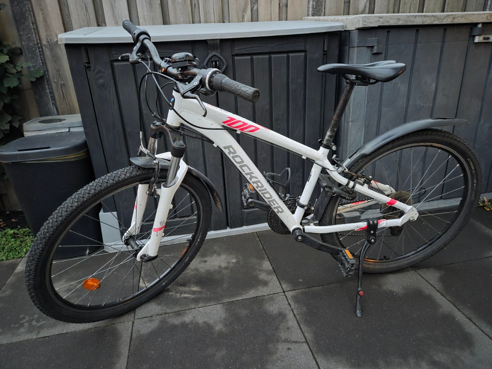 Rockrider 100 Mountainbike - Wit/Roze, Fietsen en Brommers, Gebruikt, Hardtail, Velgrem, 45 tot 49 cm