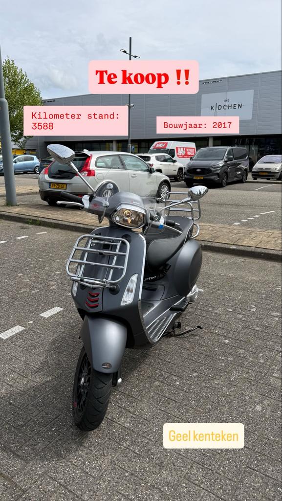 Vespa Sprint 2017 - 45 km (scooter) - goed onderhouden, Ophalen, Zo goed als nieuw, Benzine, Overige modellen