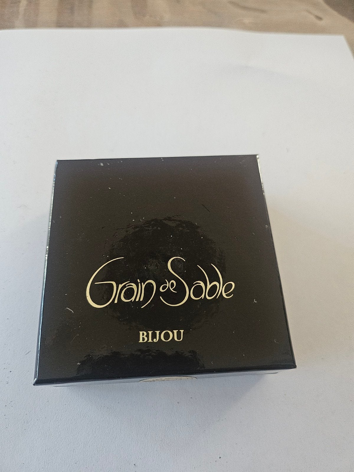Nicky Verfaillie Grain de Sable Parfum Ketting, Ophalen of Verzenden, Zo goed als nieuw, Goud, Overige materialen