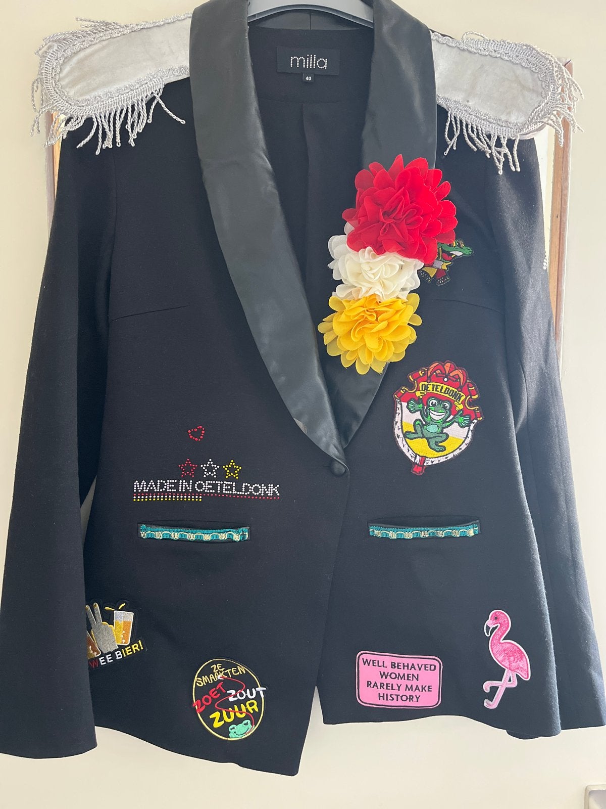 Carnavalsjasje dames maat 40 - Oeteldonk, Carnaval, Kleding, Gedragen, Ophalen