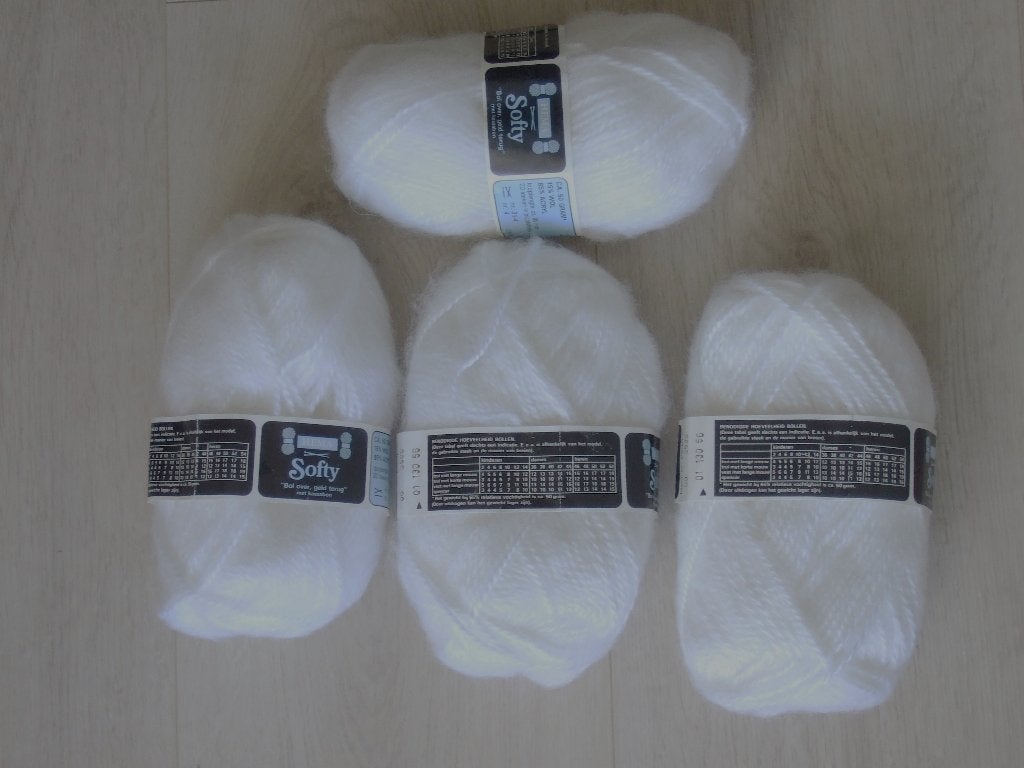 bolletjes brei / haak garen 4x wit acryl + wol, Ophalen of Verzenden, Nieuw, Breien of Haken, Wol of Garen