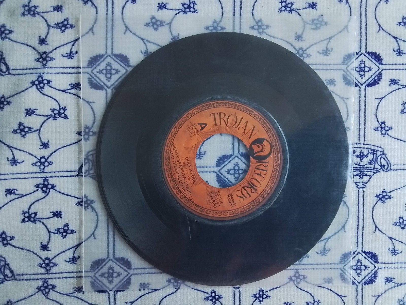 Mighty sparrow Byron lee            Only a fool, Ophalen of Verzenden, Zo goed als nieuw, 7 inch, Pop