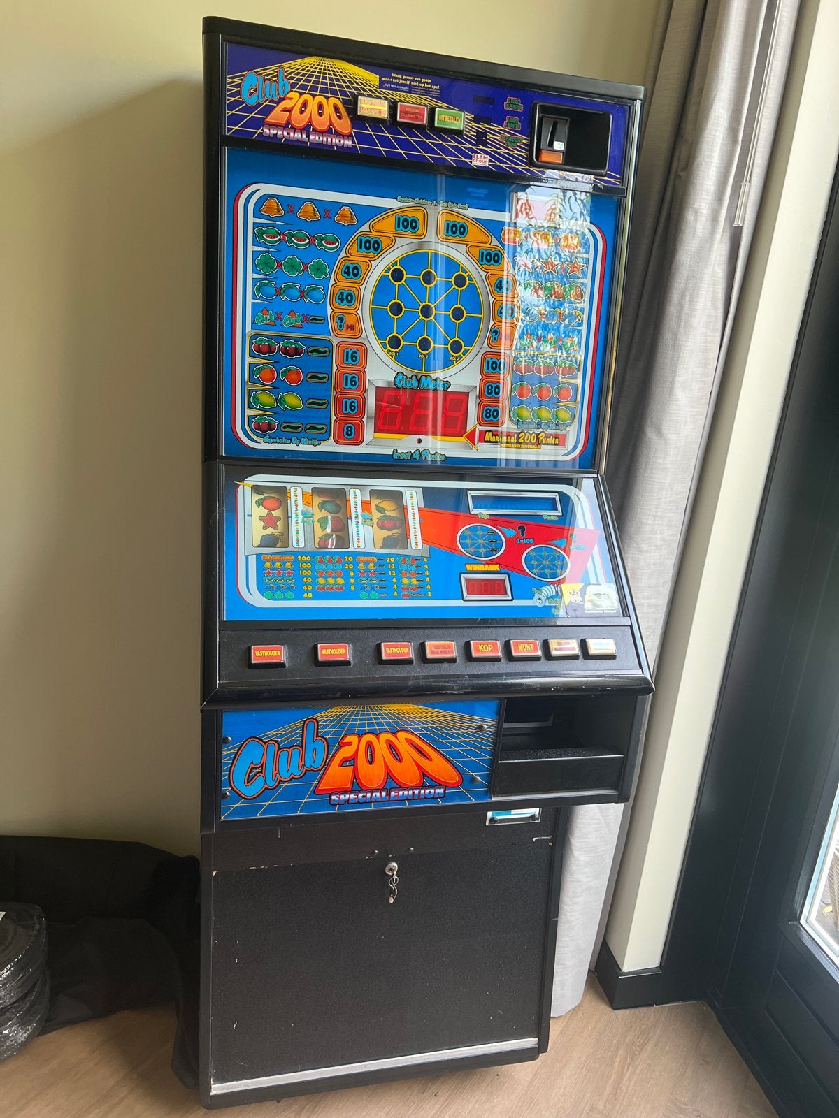 Club 2000 Special Edition Gokkast, Verzamelen, Automaten | Gokkasten en Fruitautomaten, Euro, Ophalen, Gebruikt, Met sleutels